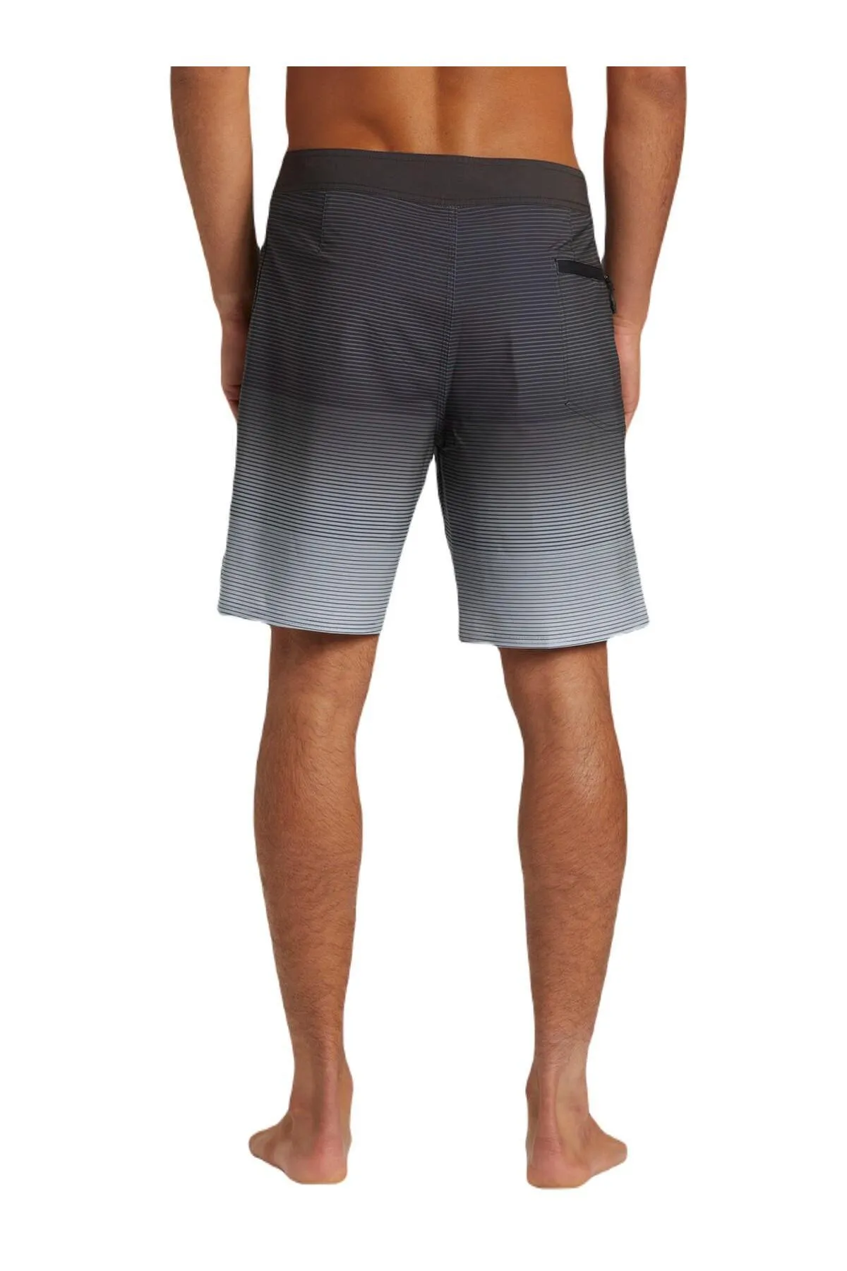 Surfsilk Massive 18 Erkek Şort