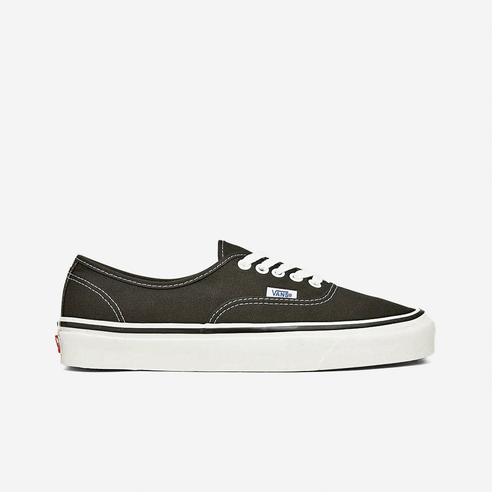 Vans UA Authentic 44 DX Unisex Siyah Günlük Spor Ayakkabı - VN0A38ENMR21