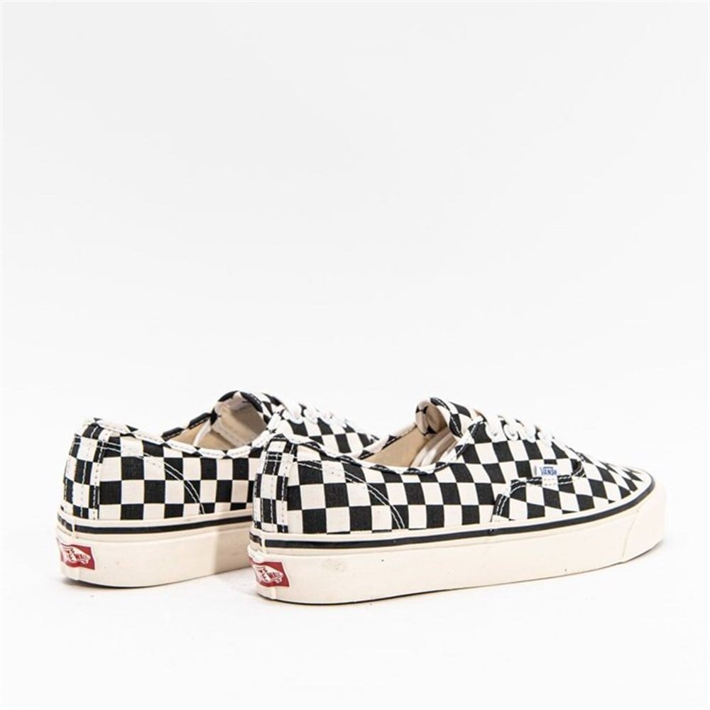 Vans UA Authentic 44 DX Unisex Siyah Günlük Spor Ayakkabı - VN0A38ENOAK1