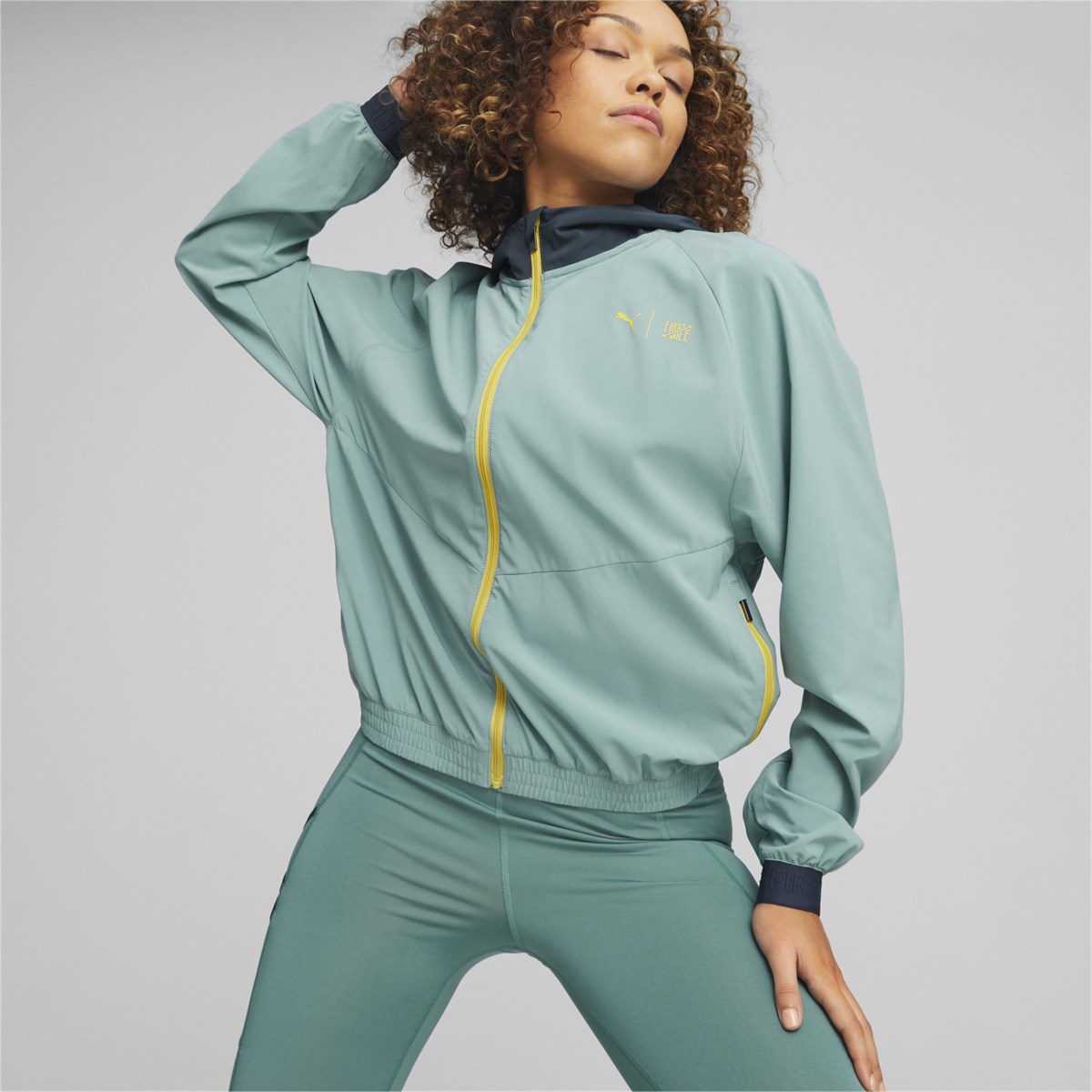 W First Mile Woven Jacket