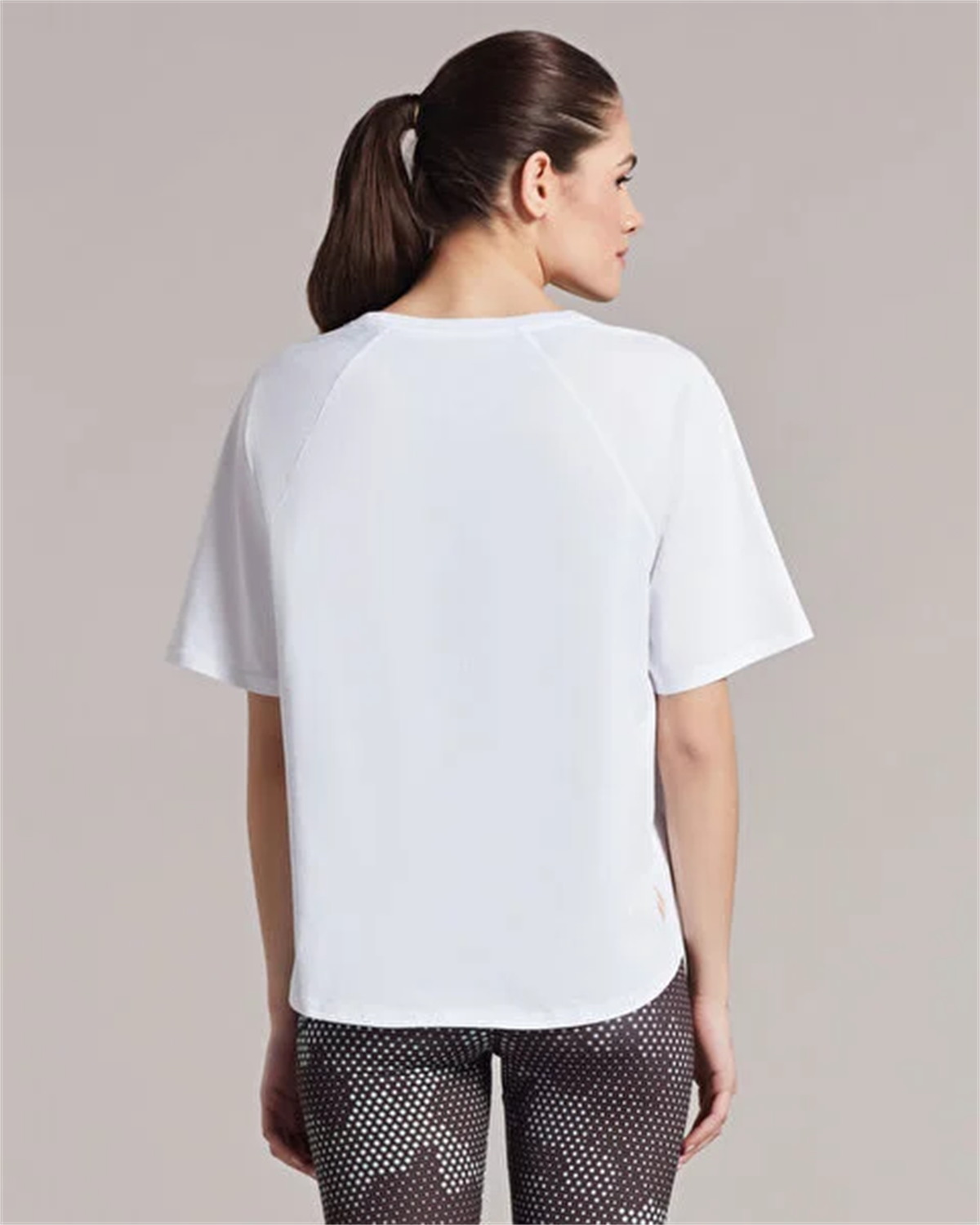 W Graphic Tee Crew Neck T-Shirt