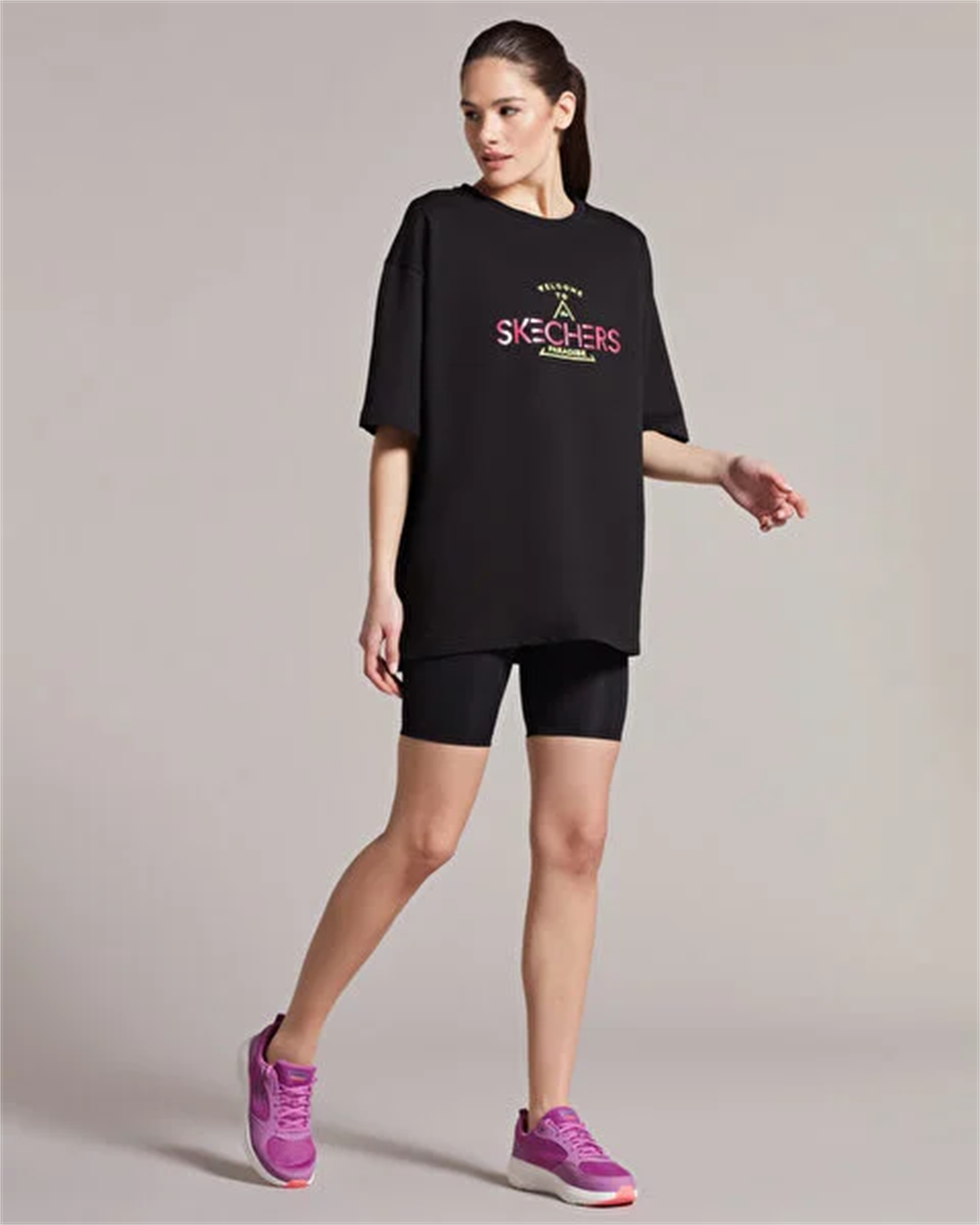 W Graphic Tee neon print Crew Neck T-Shirt