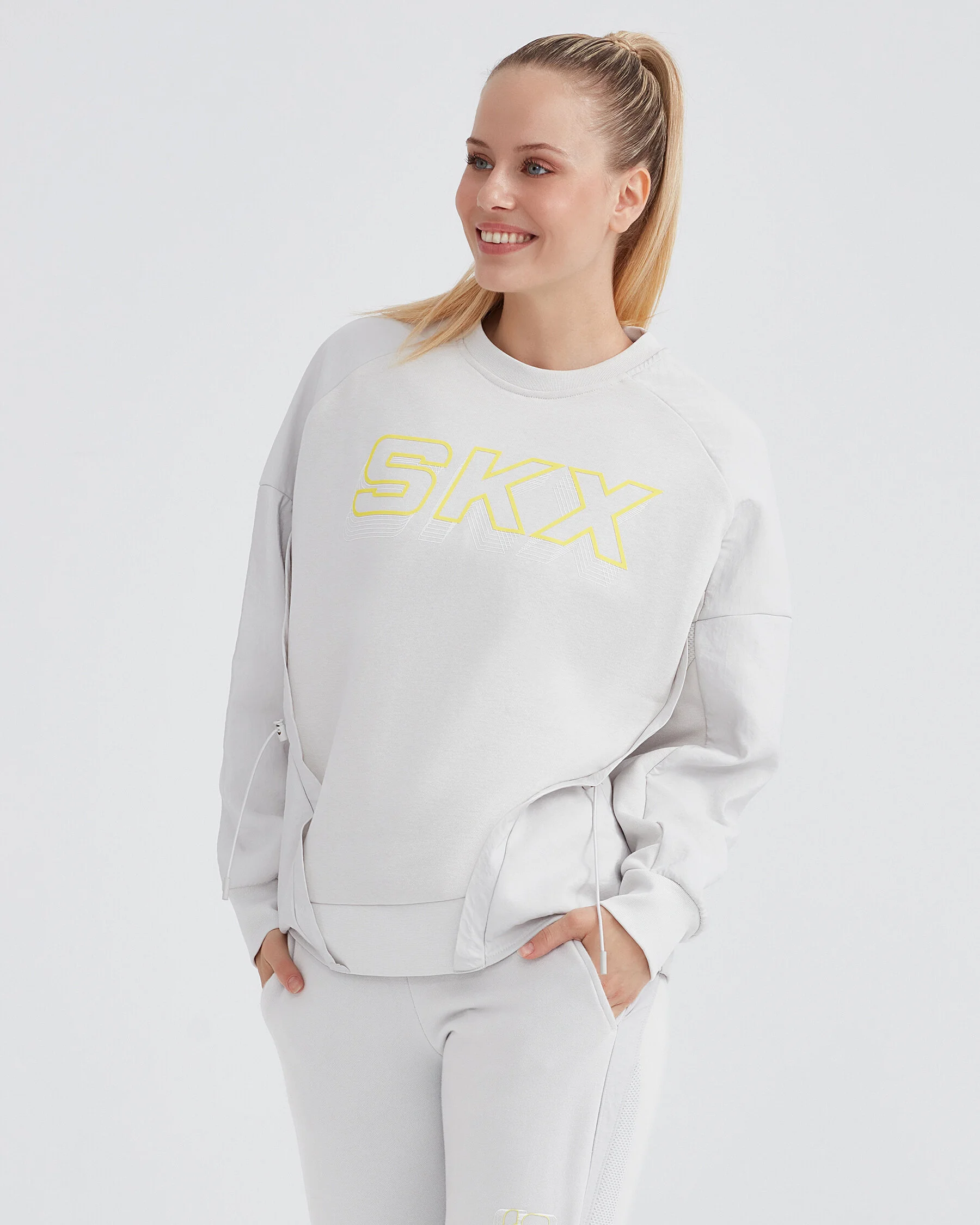 W LW Fleece Crew Neck Sweatshirt Kadın Sweatshirt