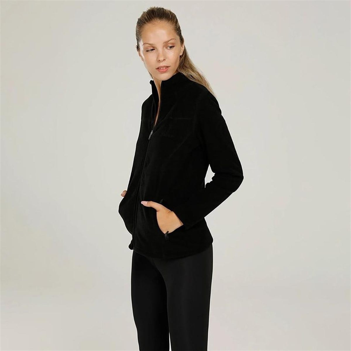 W-SN158 Basic Polar Pocket Cardi 2P