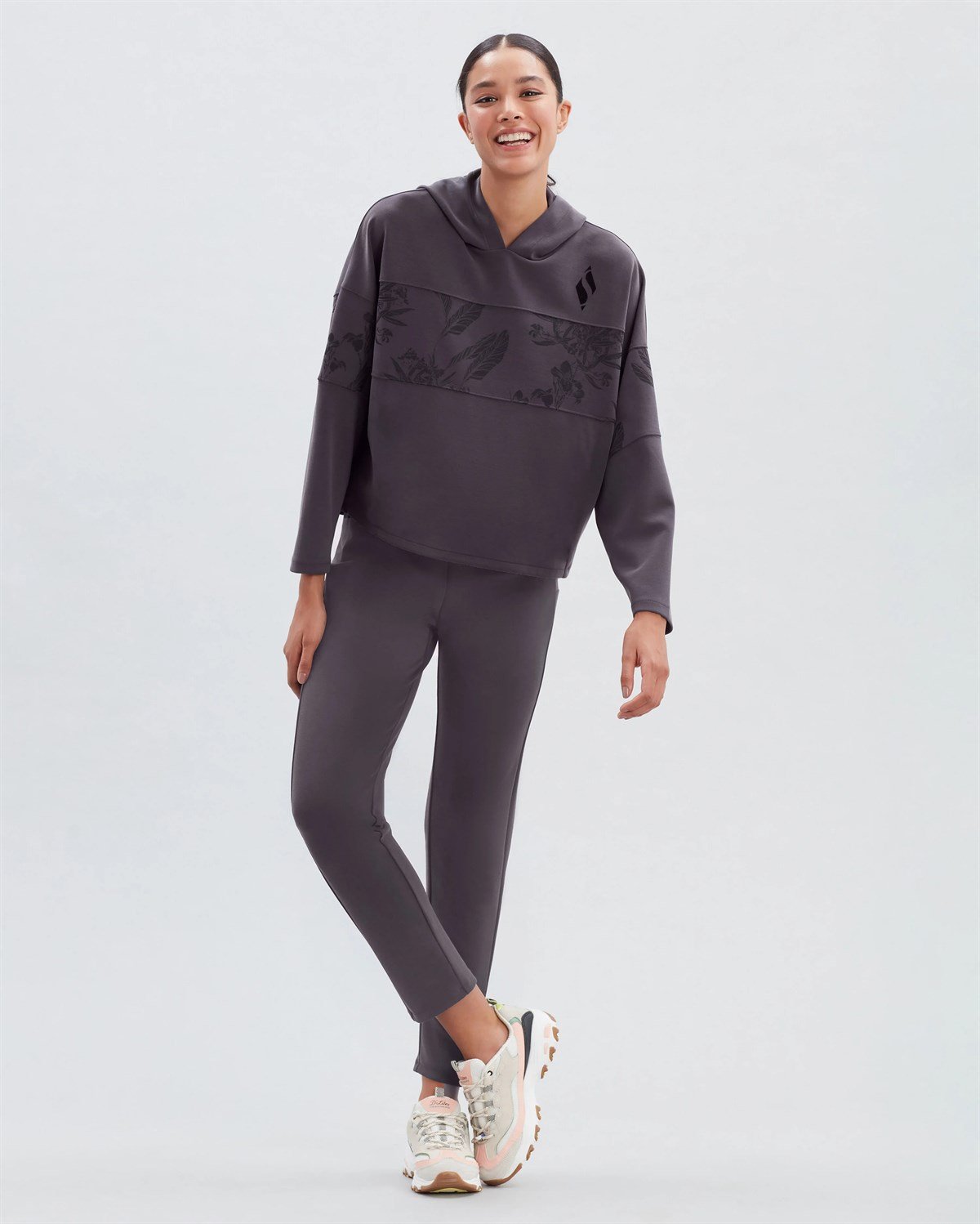 W Soft Touch Hoodie Sweatshirt
