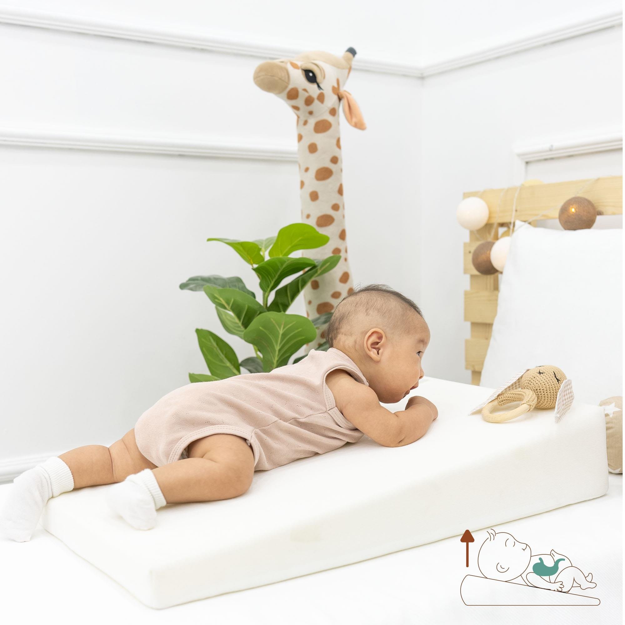 Bebek Yatağı, Yıkanabilir, Ayarlanabilir Yan Bariyer Yastıklı Reflü Yatağı