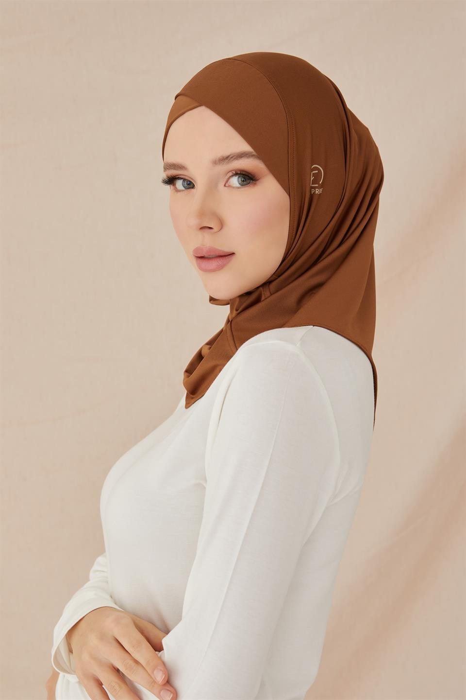 ÇAPRAZ HİJAB BONE-KAHVE