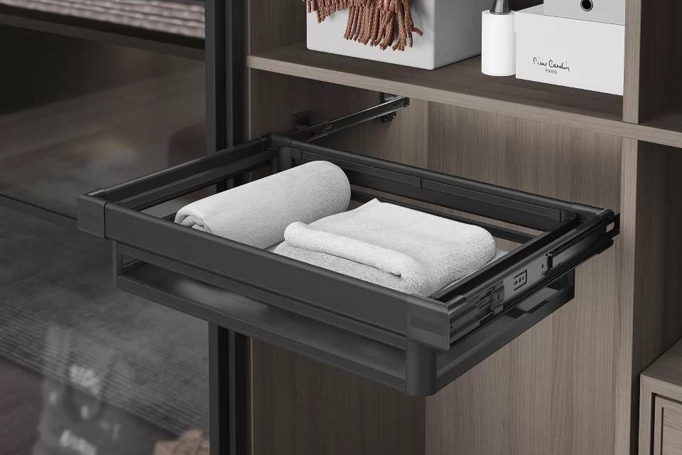 ALUMINUM DRAWER WITH SIDE MOUNTED TELESCOPIC RAIL