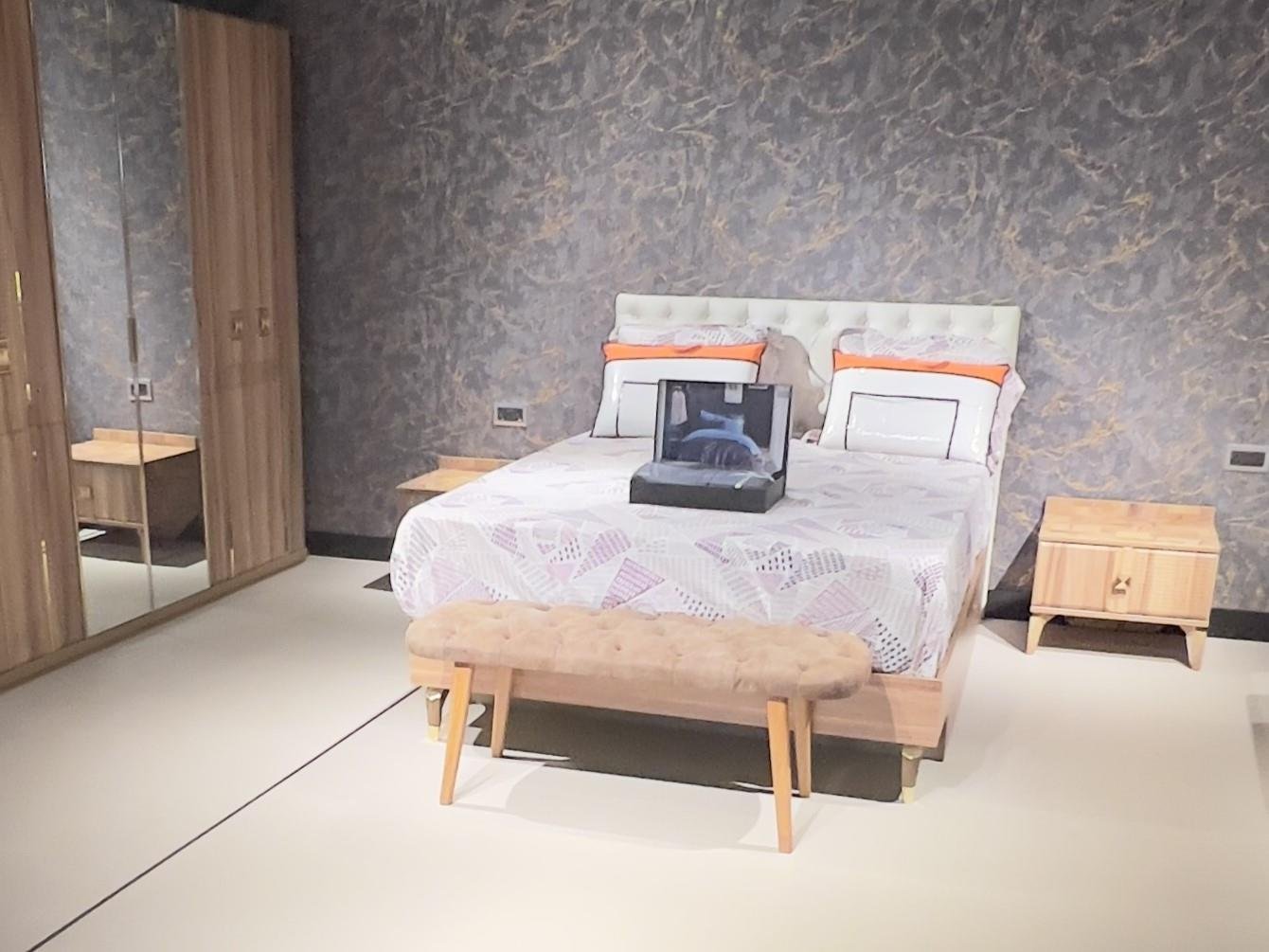 AVANOS BEDROOM SET & WARDORBE