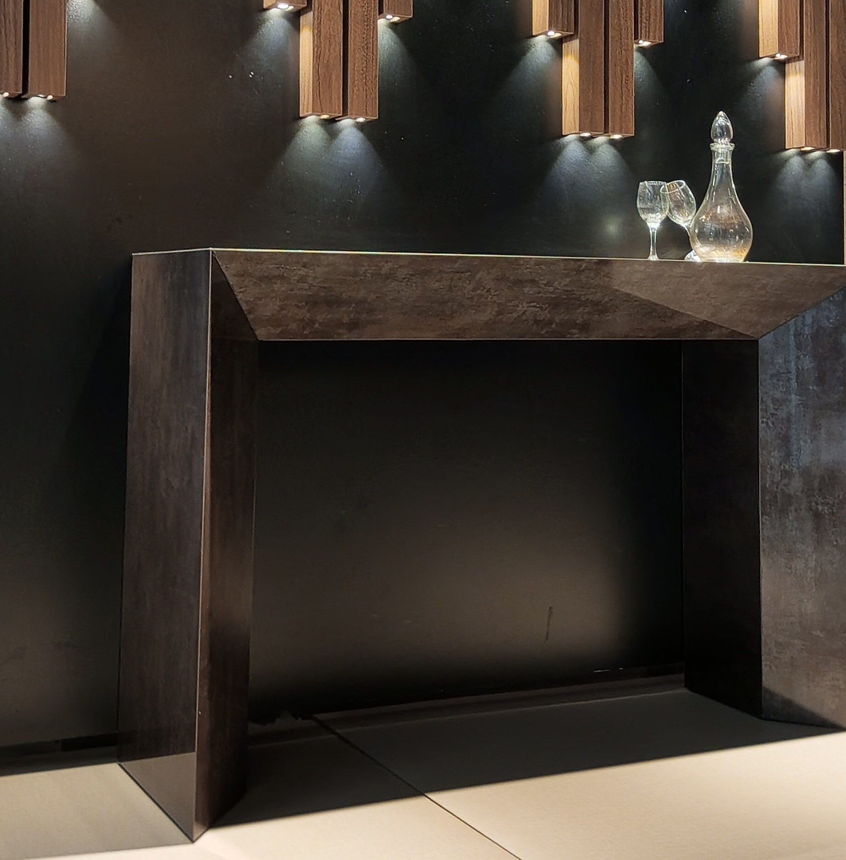 AXIL CONSOLE 140