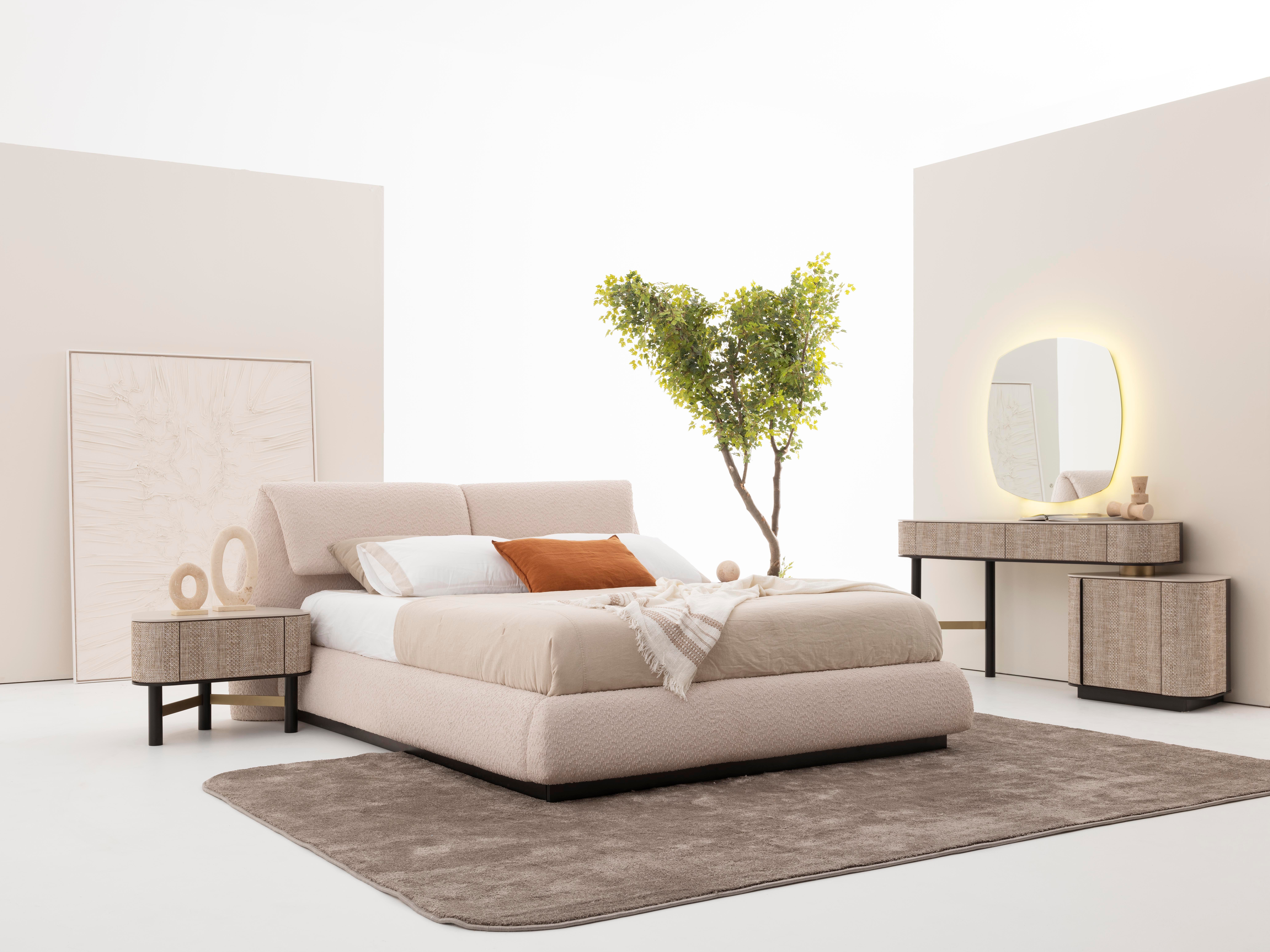 BELIZE BEDSTEAD 200x180 EURO
