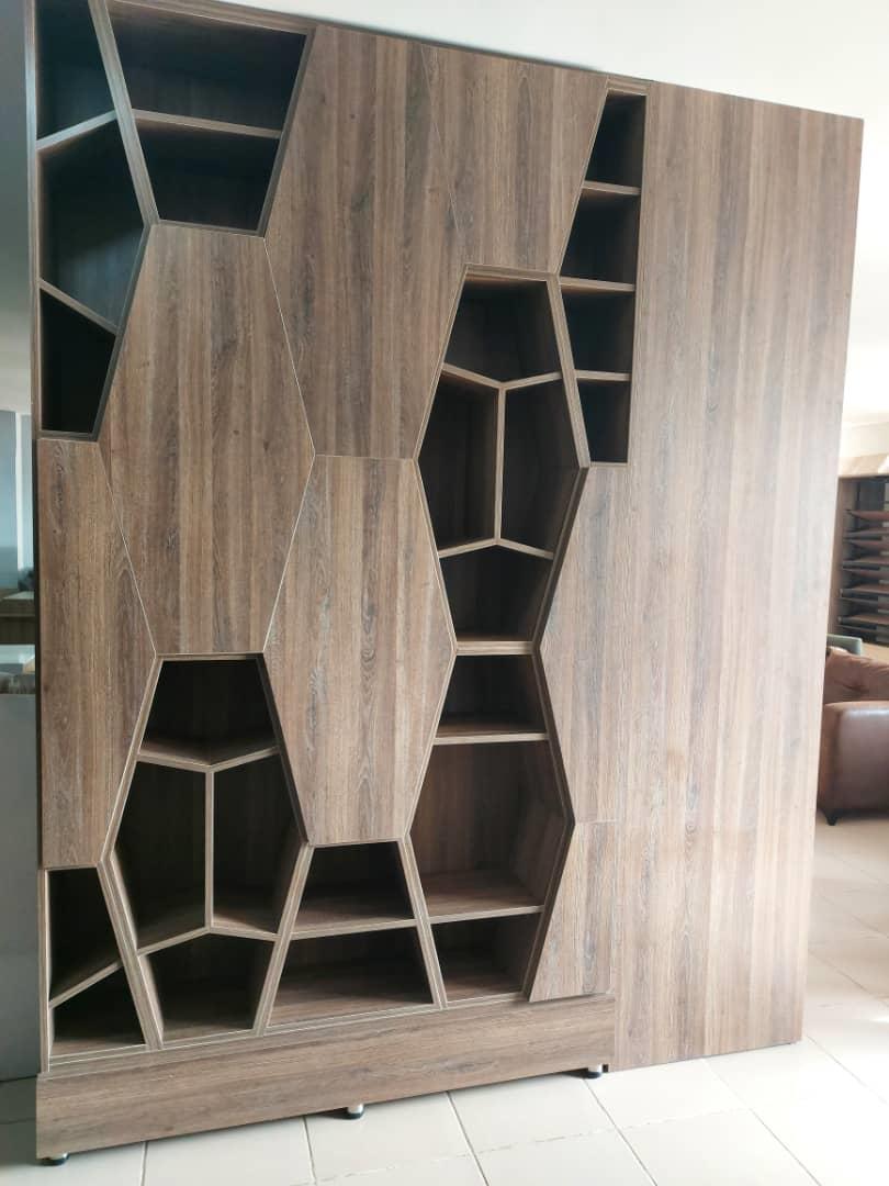 DECO ACCESSORY PARTITION & SHELF H:280x150 CM LENGTH