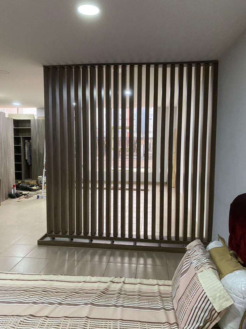DECORATIVE STRIP PARTITION H:280 CM PER/MT