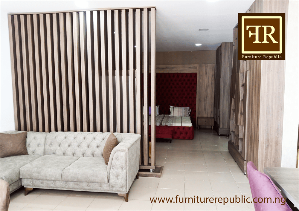 DECORATIVE STRIP PARTITION H:280 CM PER/MT