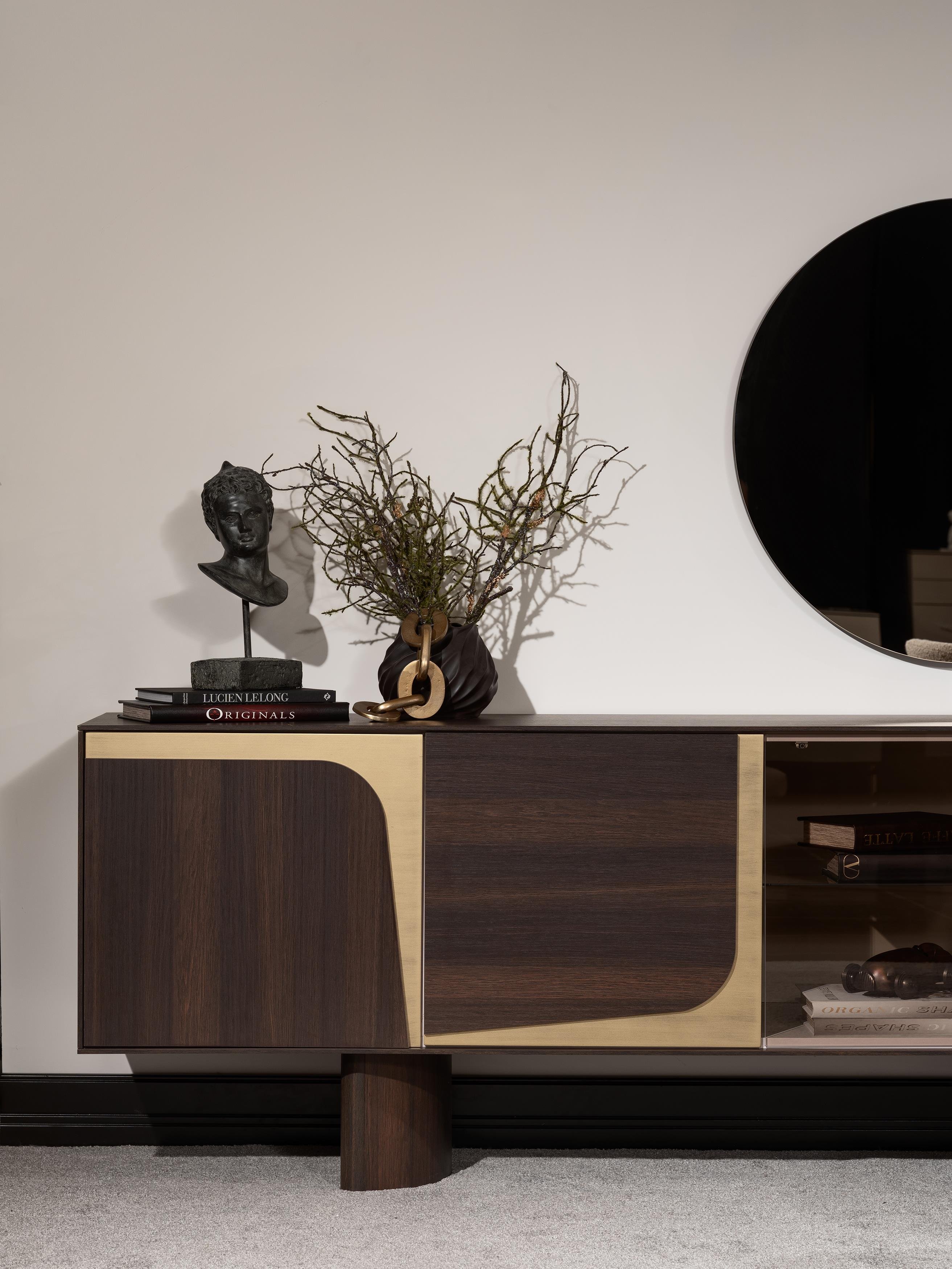 LE MANS DINING CONSOLE & MIRROR