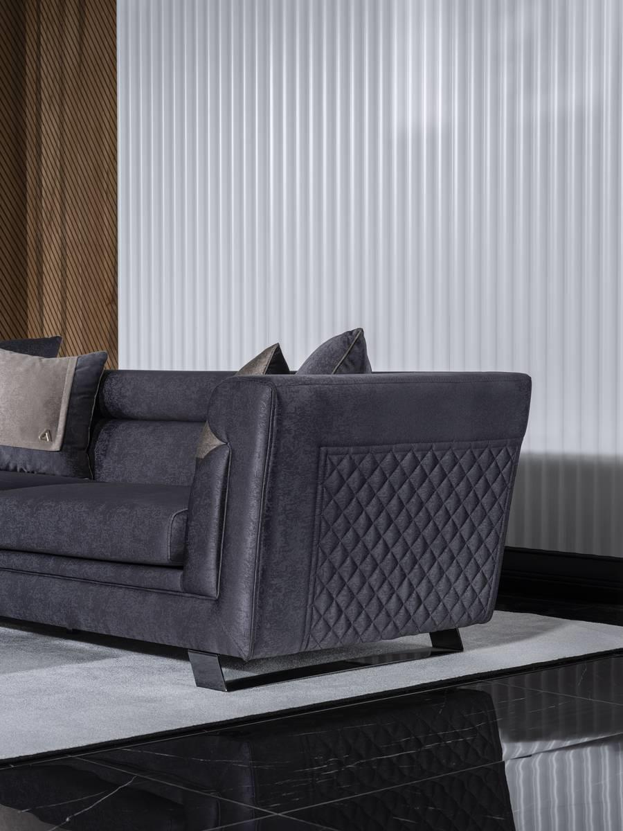 LION THREE SEATER SOFA STICH