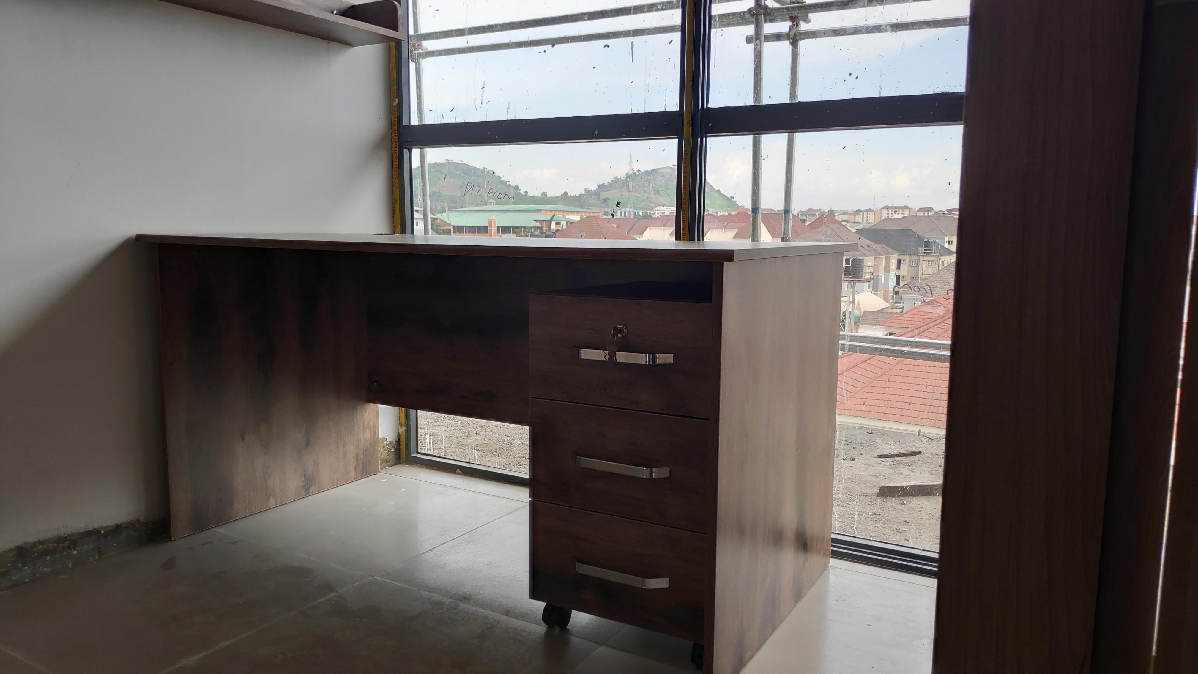 MANOR OFFICE TABLE & DRAWER