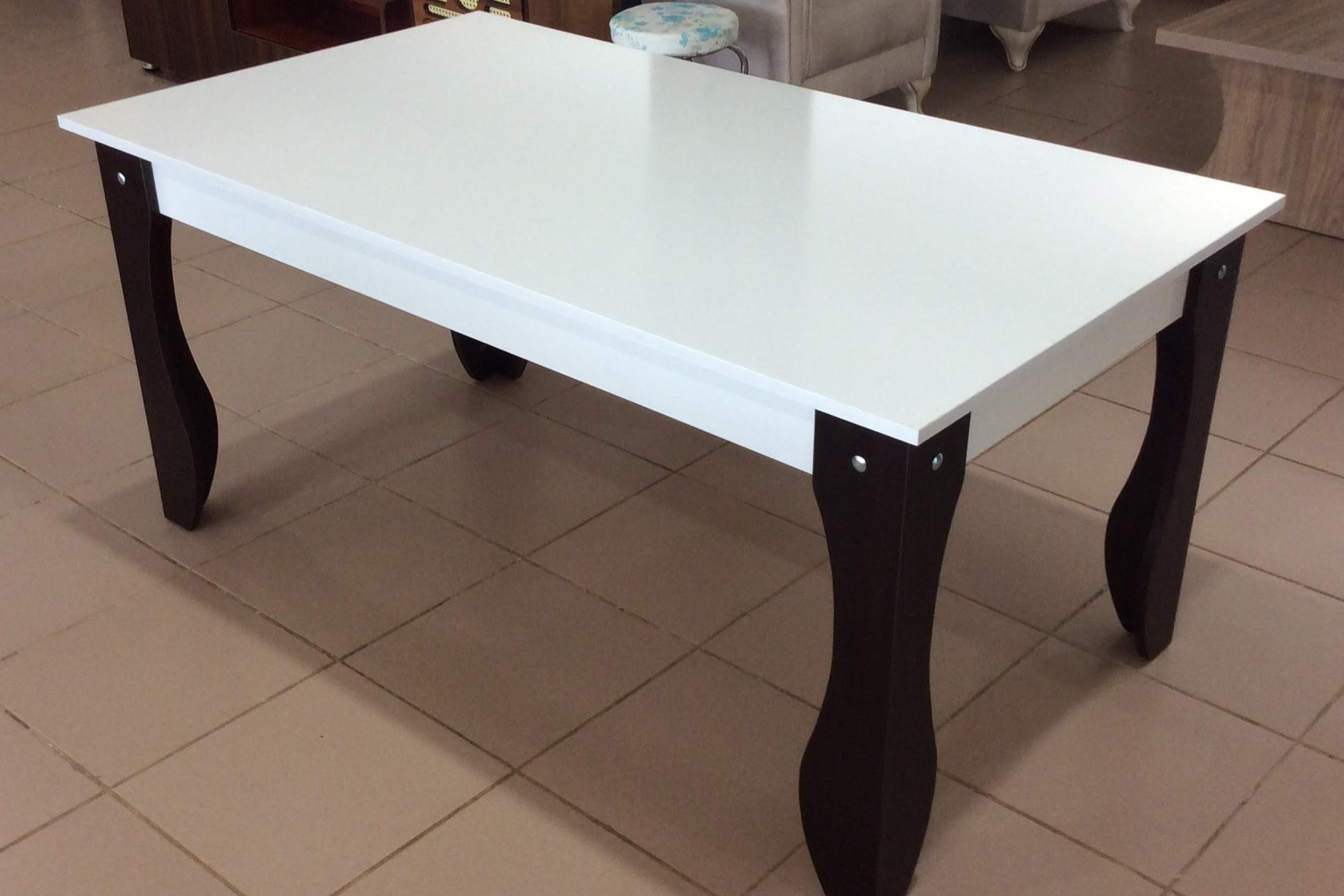MERAX DINING TABLE