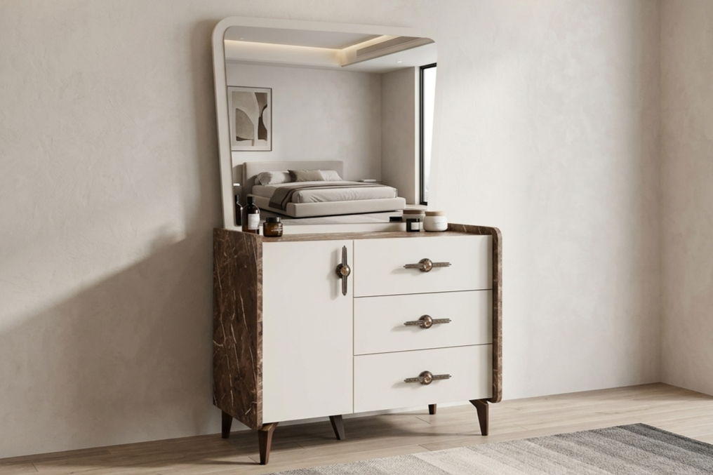 MISTIQUE DRESSER