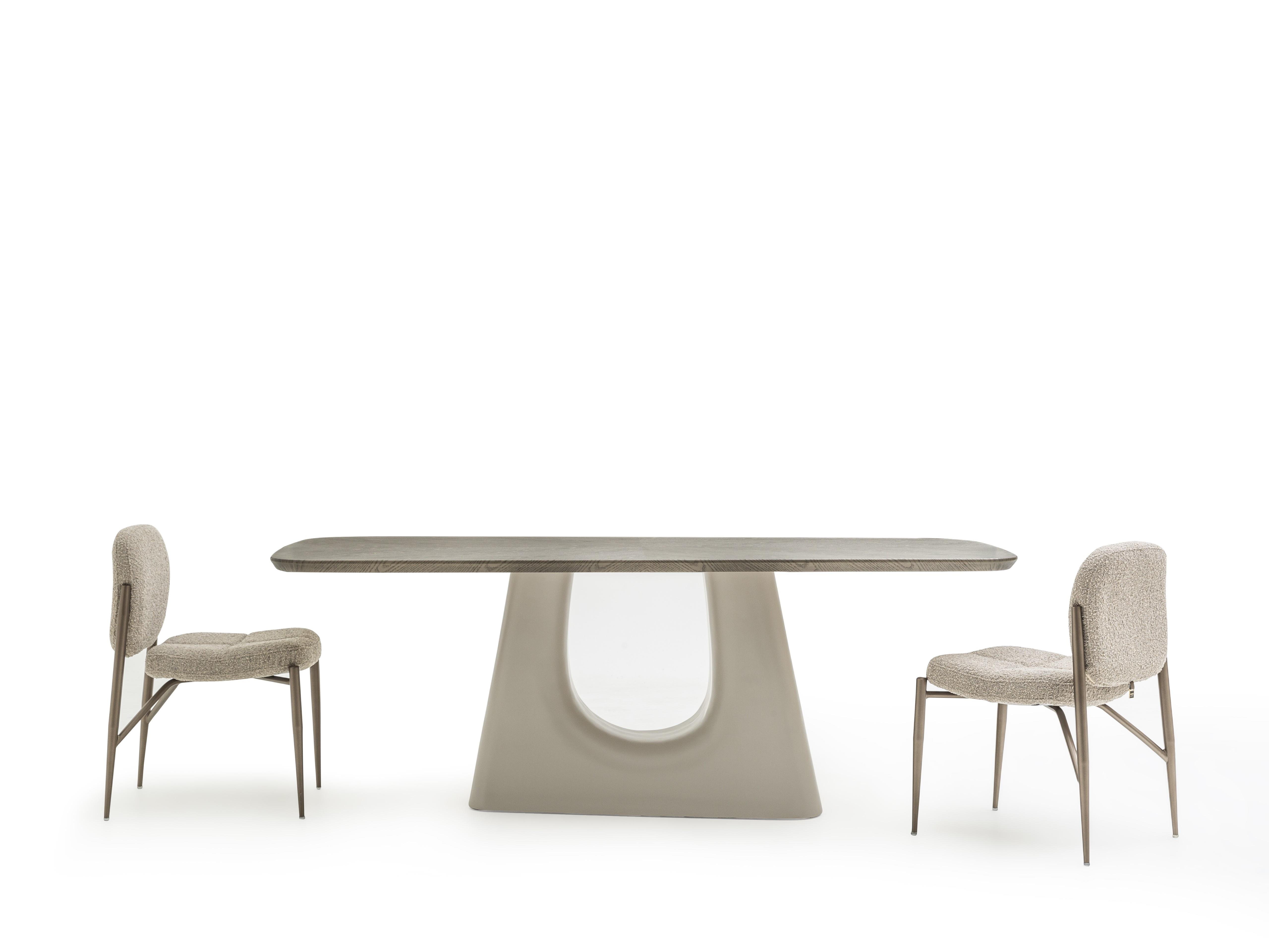 MONGE DINING TABLE