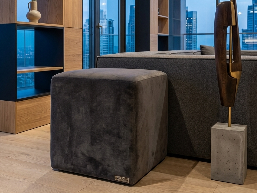 OTTOMON BOX POUF