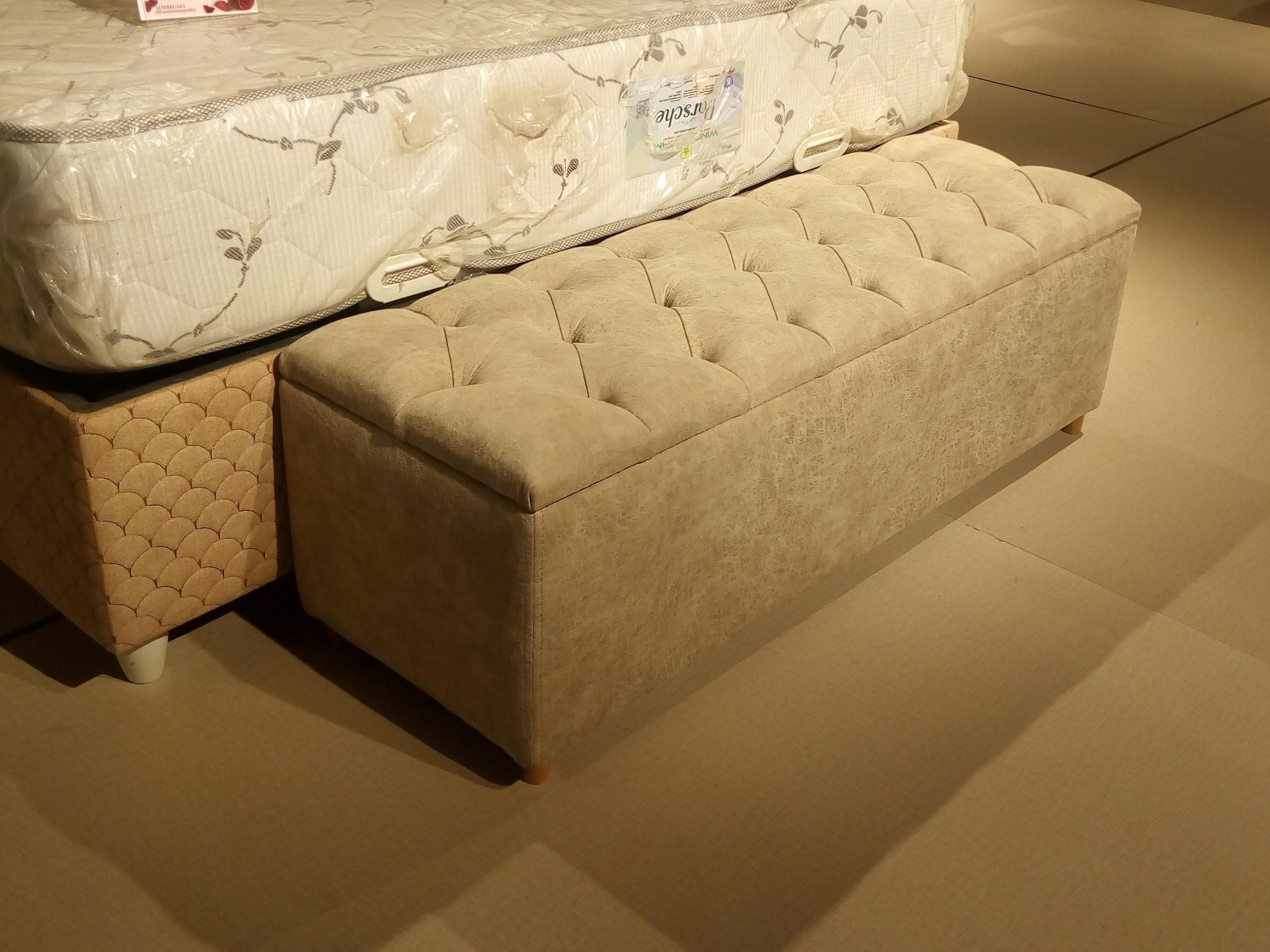 OTTOMON STORAGE POUF 120