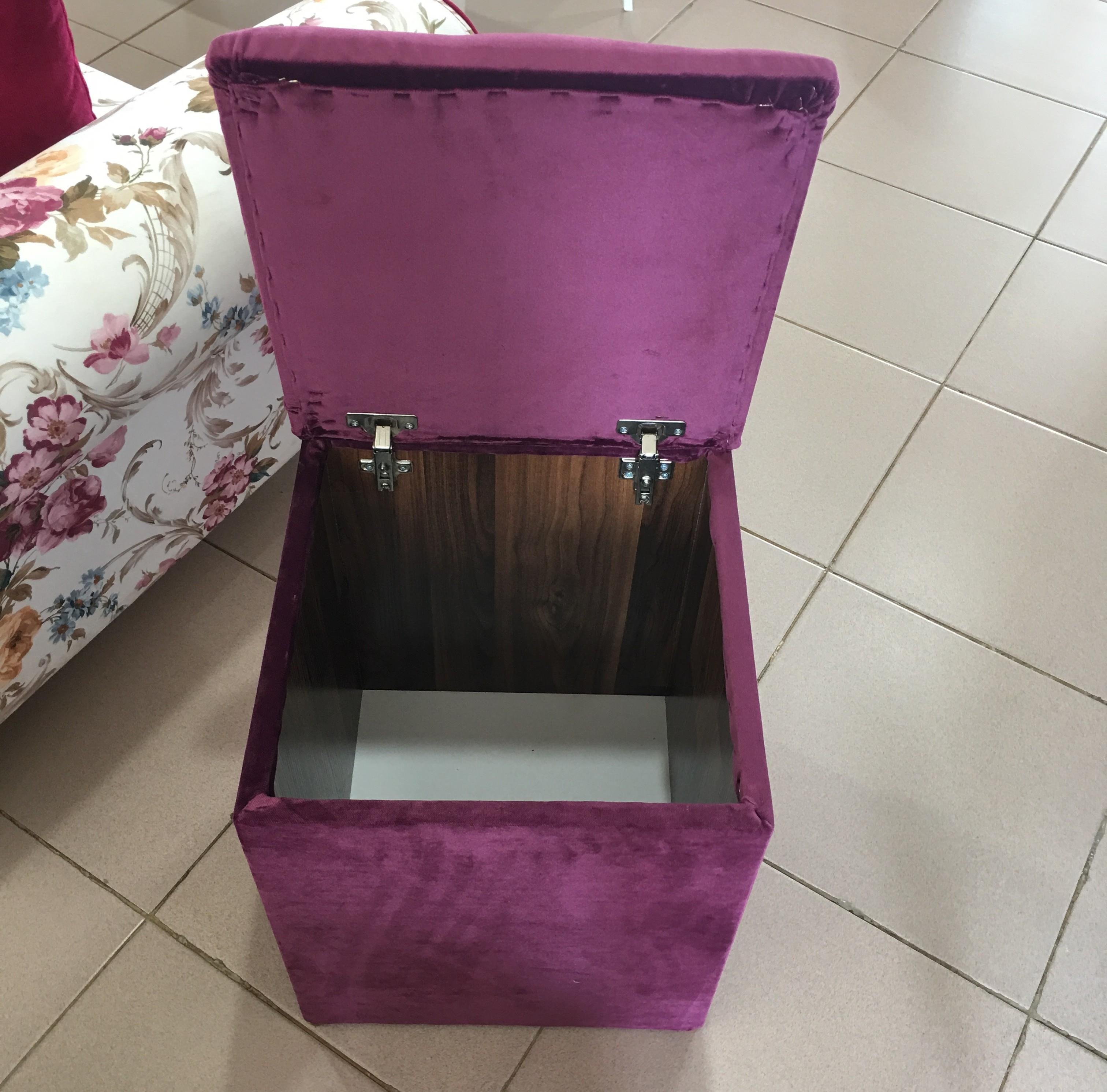 OTTOMON STORAGE POUF