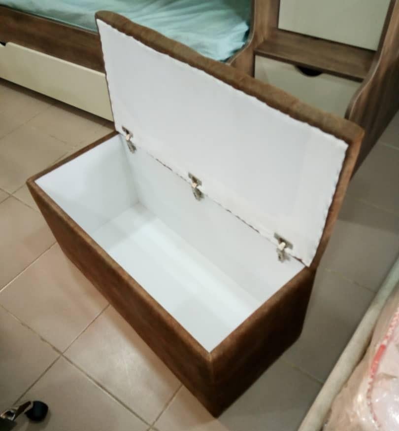 OTTOMON STORAGE POUF 90