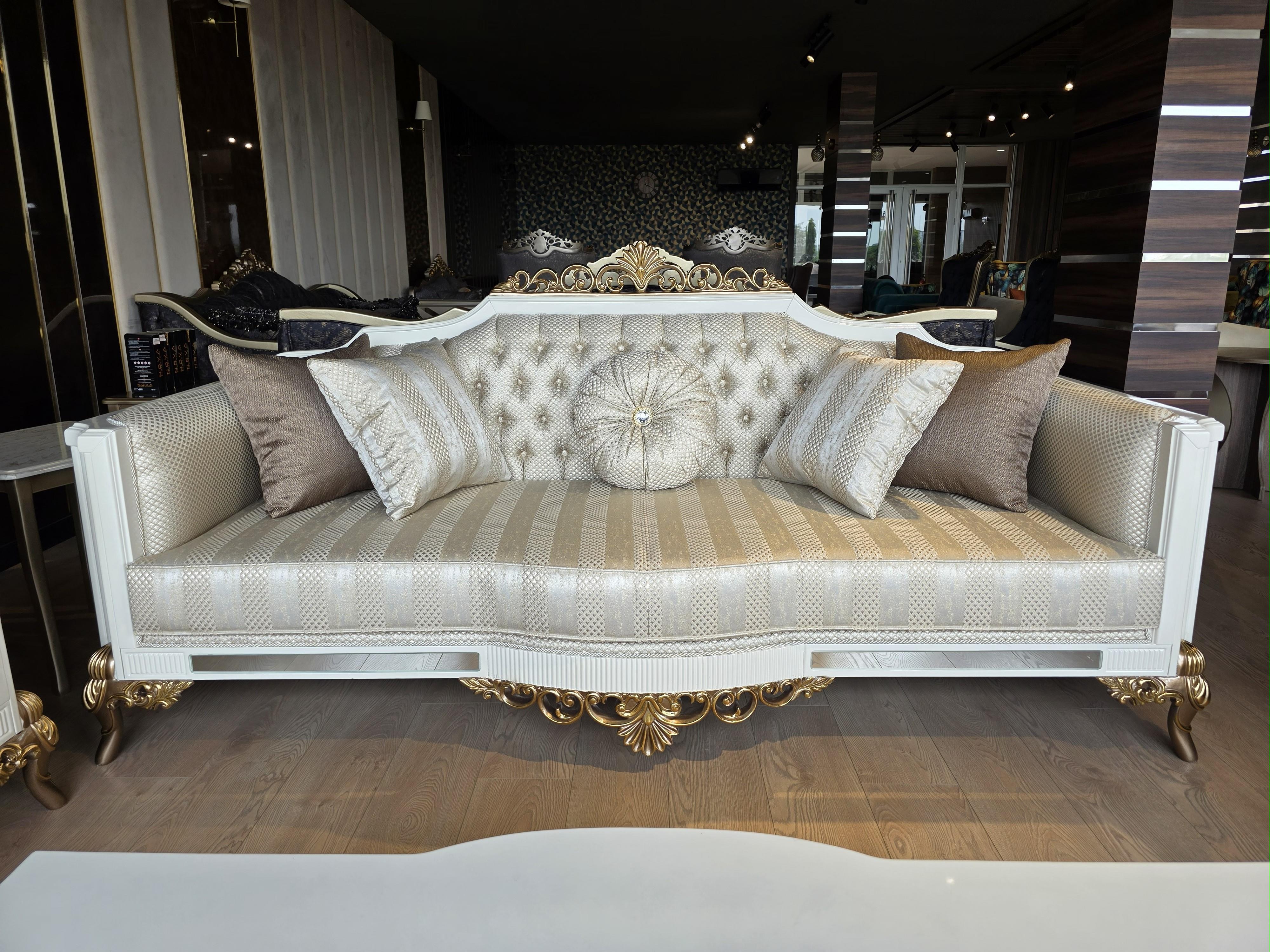 PALACE SOFA SET
