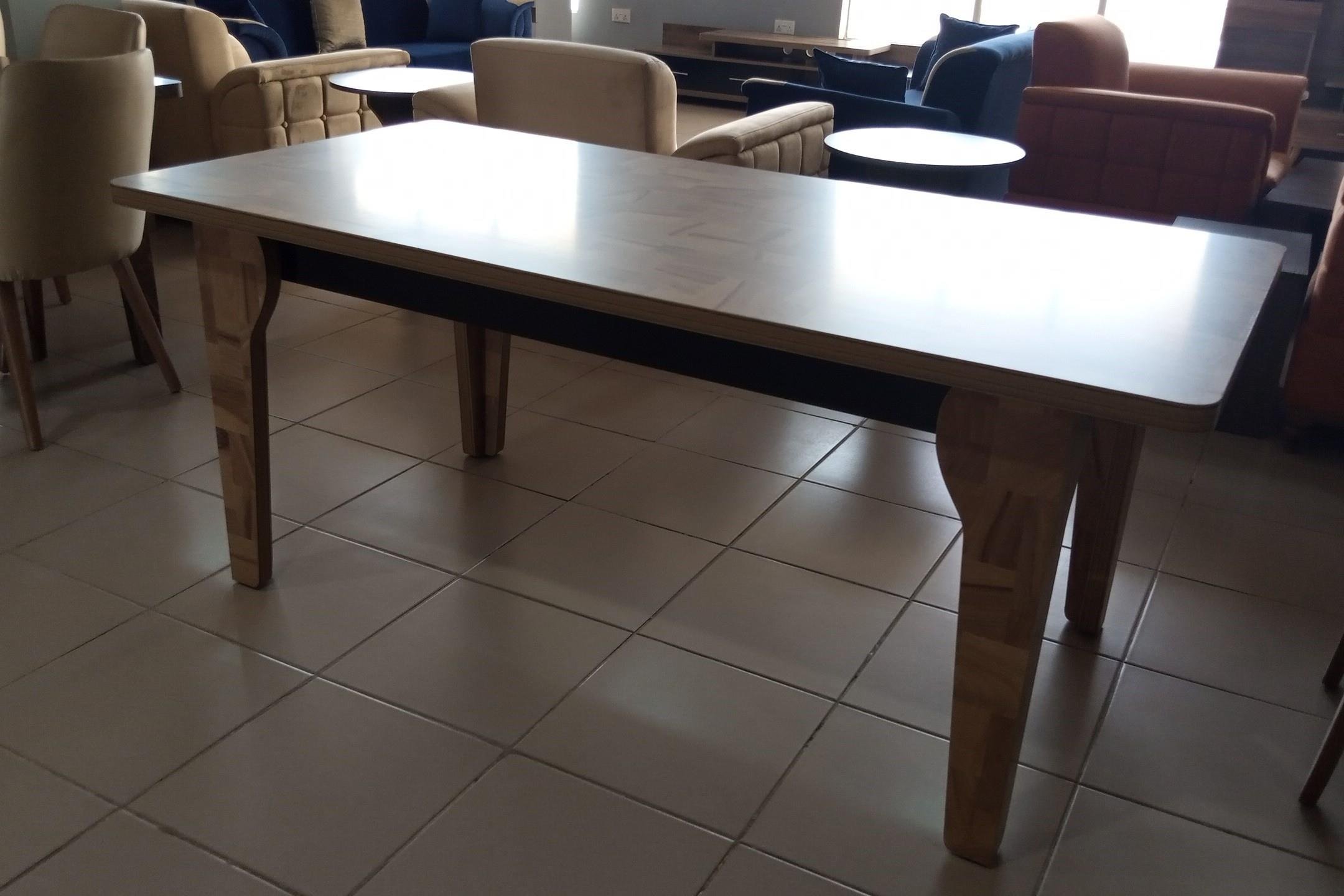 PANJUR DINING TABLE