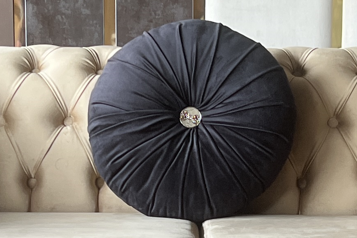 PARIS BROOCHE PILLOW