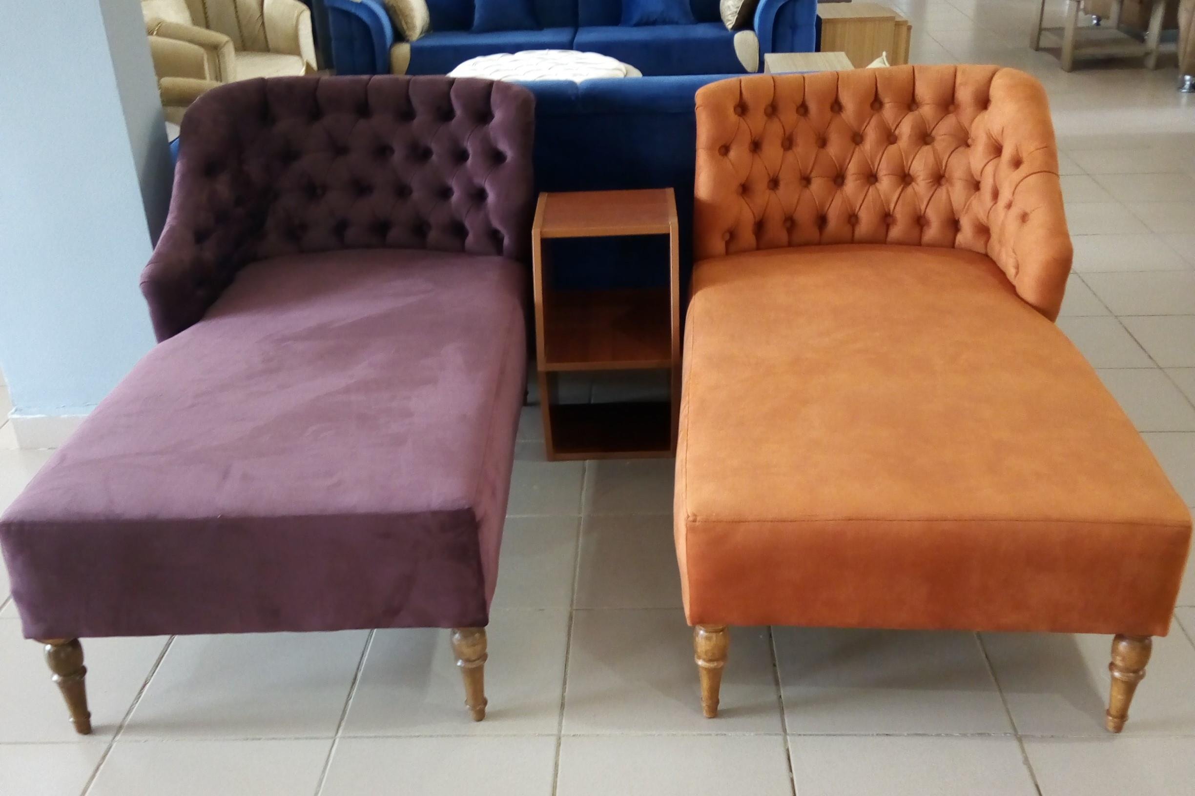 QUEEN TV SOFA - BABY FACE