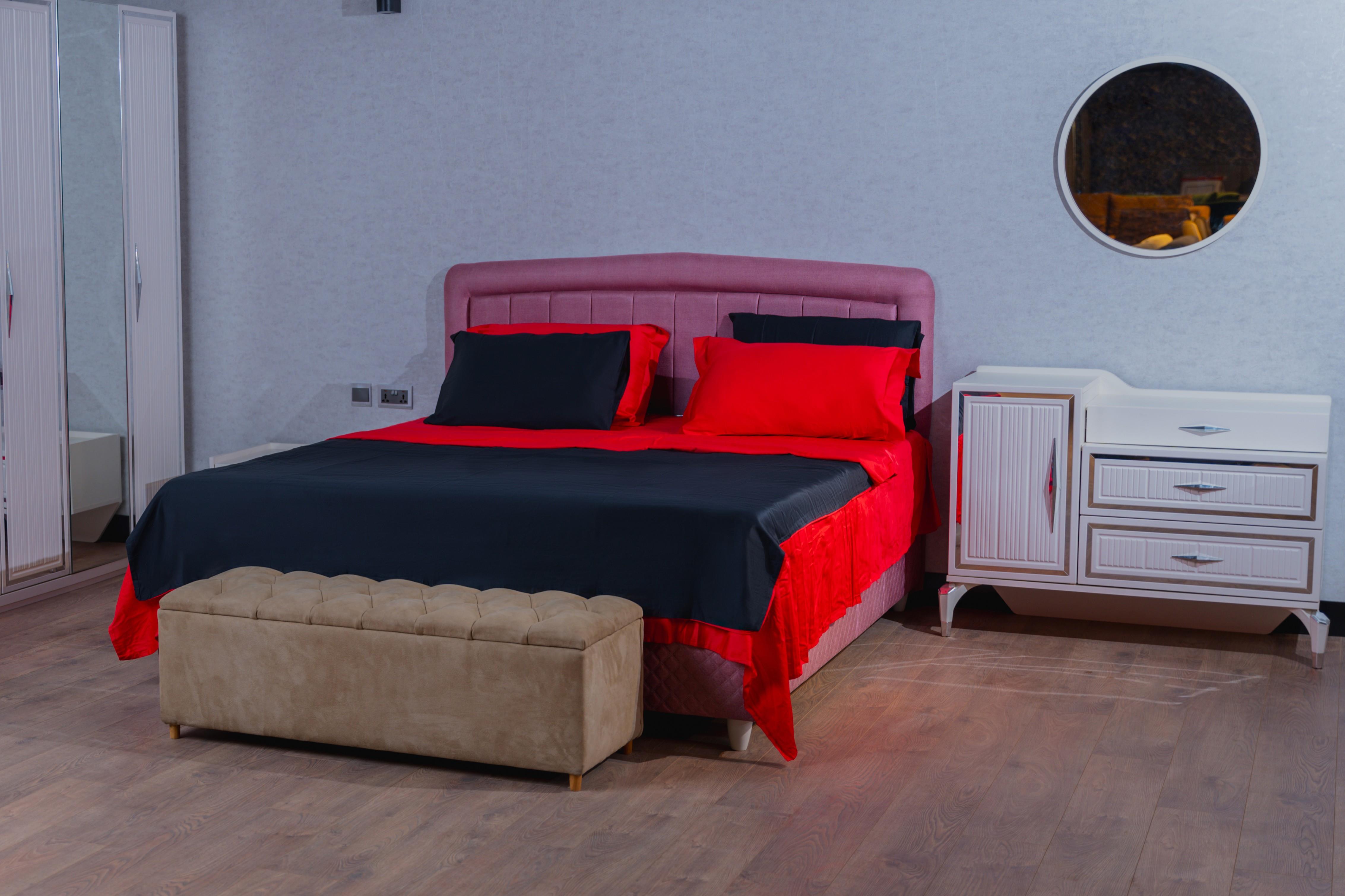 SAFRAN BEDSTEAD & STORAGE 200x180