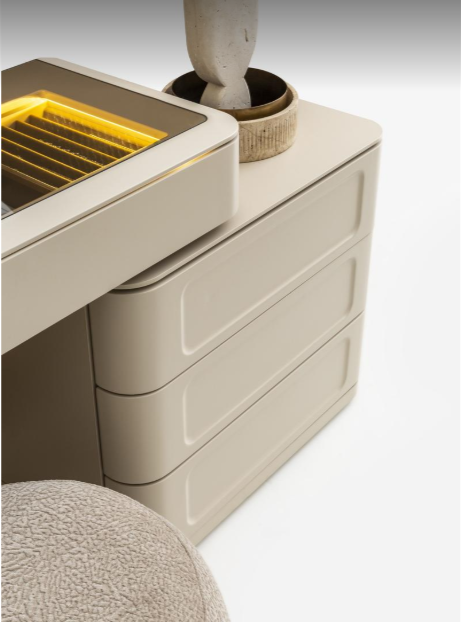 SOHO MAKE-UP TABLE & MIRROR