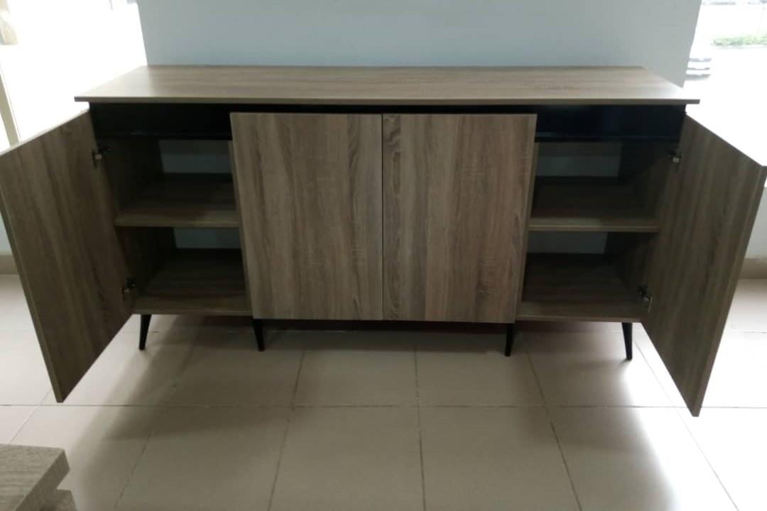 SPACE-X DINING CONSOLE