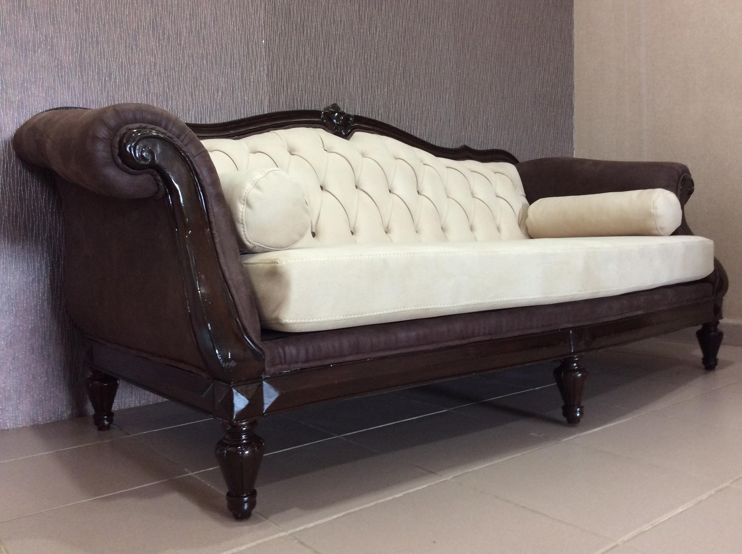 THREE SEATER FABRIC COVERING