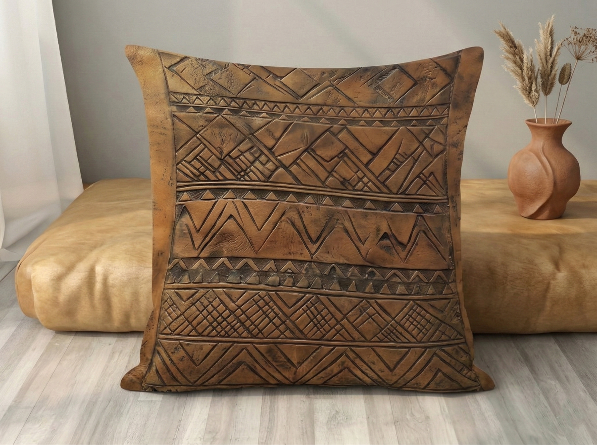 THROW PILLOW DISTRESSED FAUX LEATHER