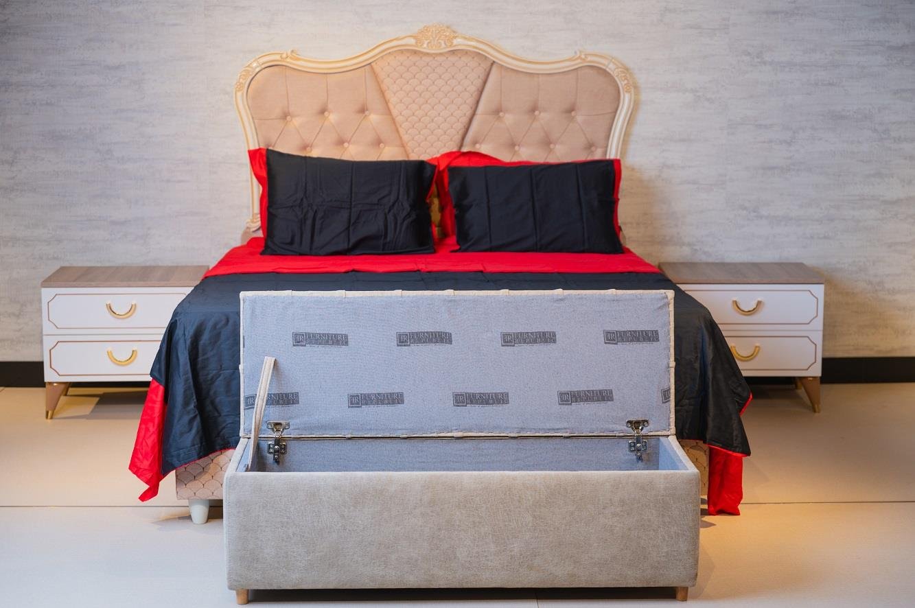 VANESSA BEDSTEAD & STORAGE 200x160