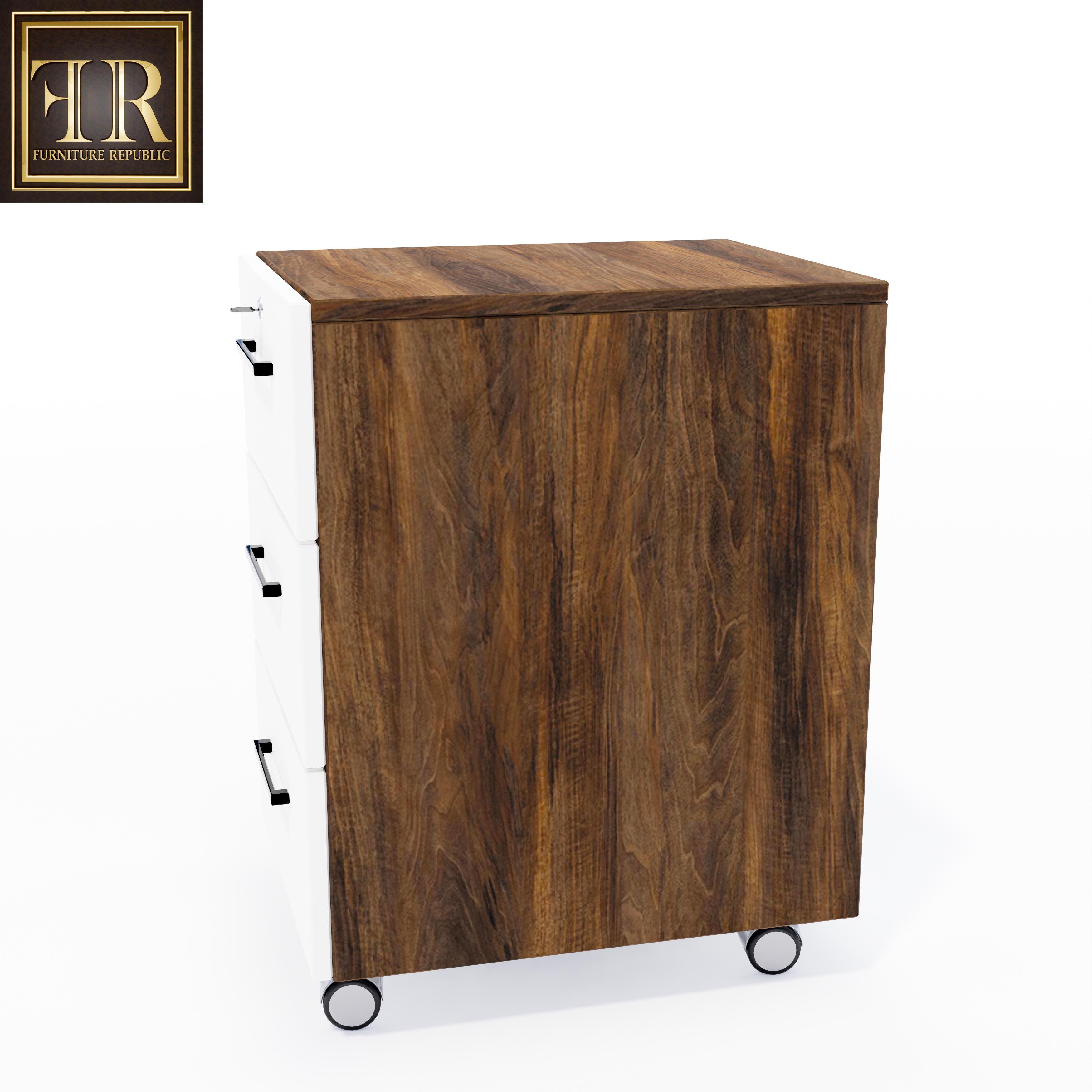 WUSE OFFICE 3 DRAWER & WHEEL