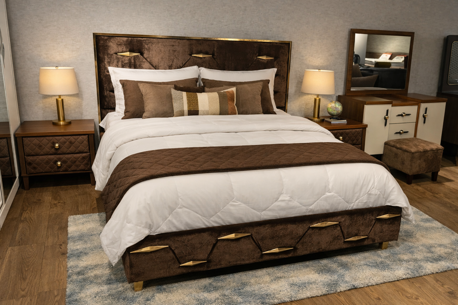 YILDIZ BEDSTEAD 200x180 EURO