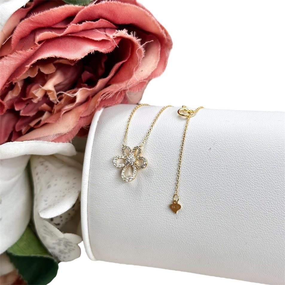 ÇİÇEK MODEL GÜMÜŞ KOLYE