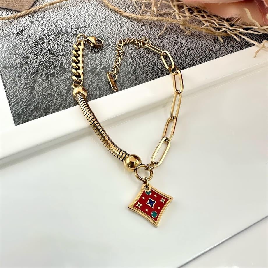 YONCA MODEL ÇELİK BİLEKLİK