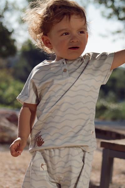 Auntie Me Organik Blue Waves 'Surfing Whale' Tişört