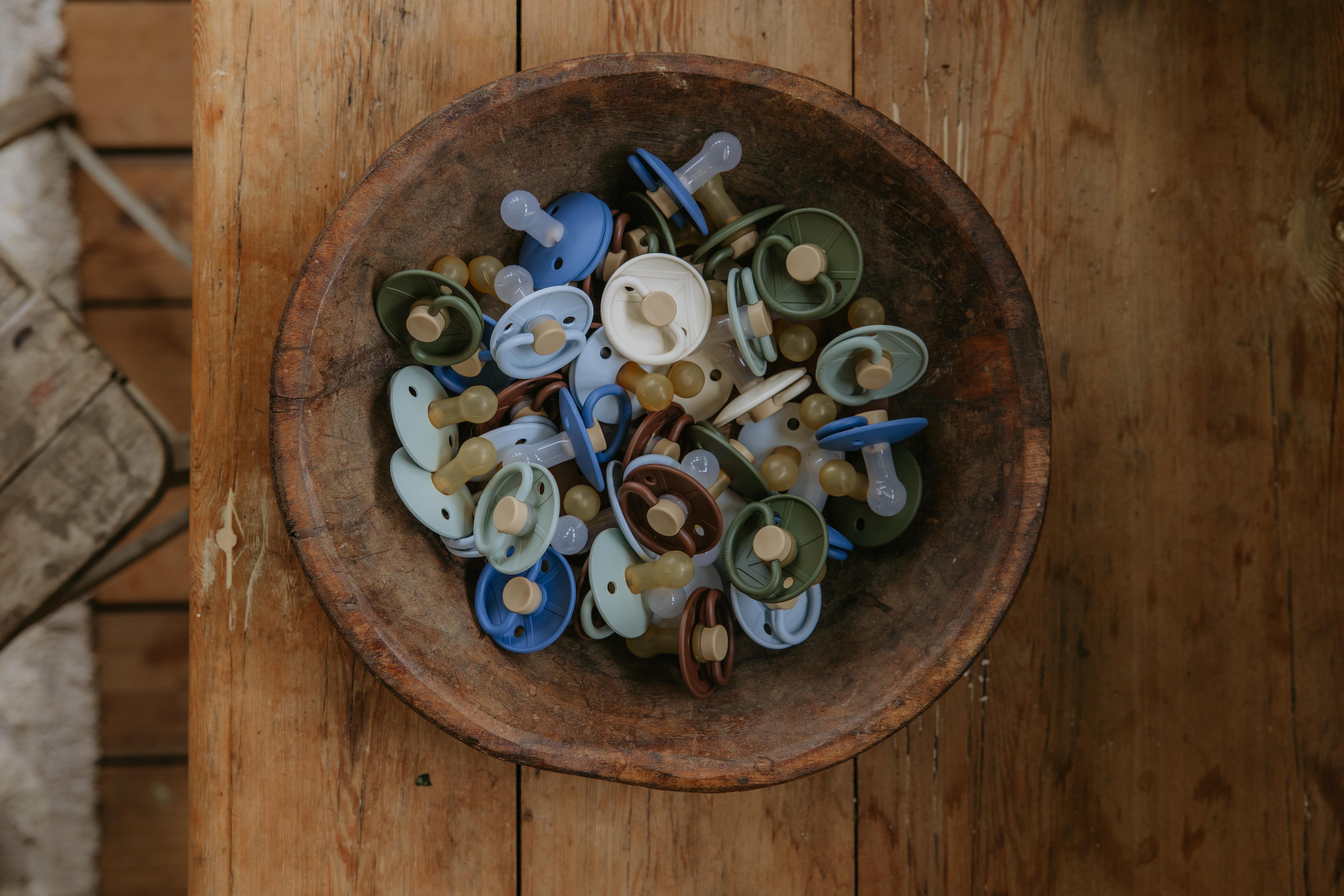 FRIGG Little Viking Kauçuk Emzik - Ragnar Olive