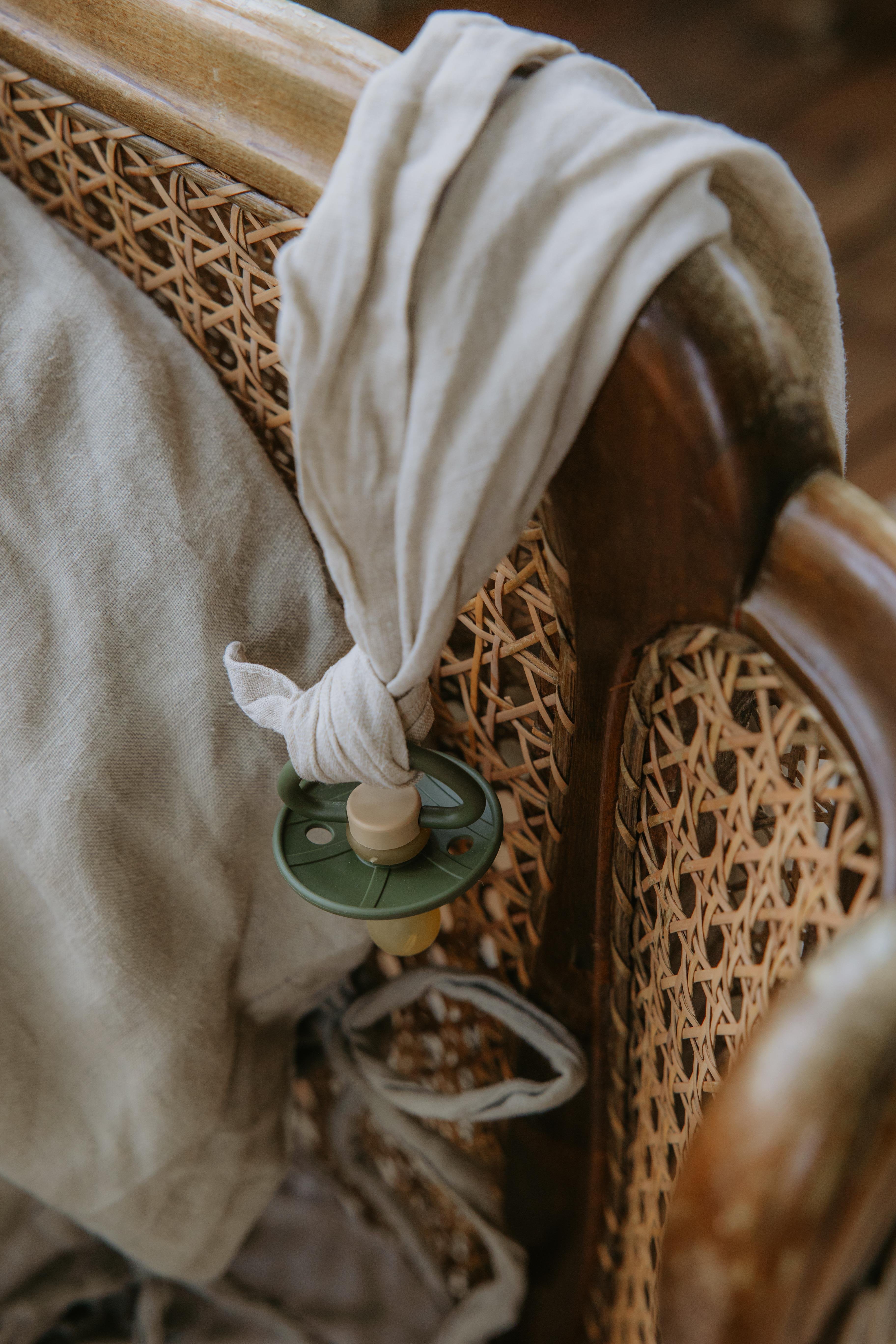 FRIGG Little Viking Kauçuk Emzik - Ragnar Olive