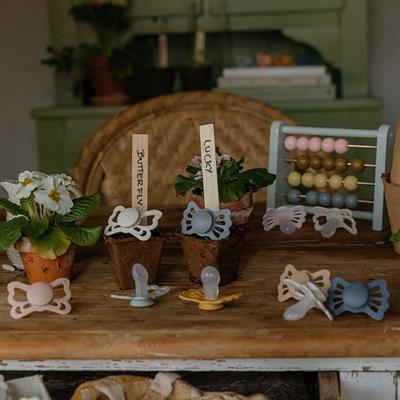 FRIGG Lucky Silikon Emzik - Blush