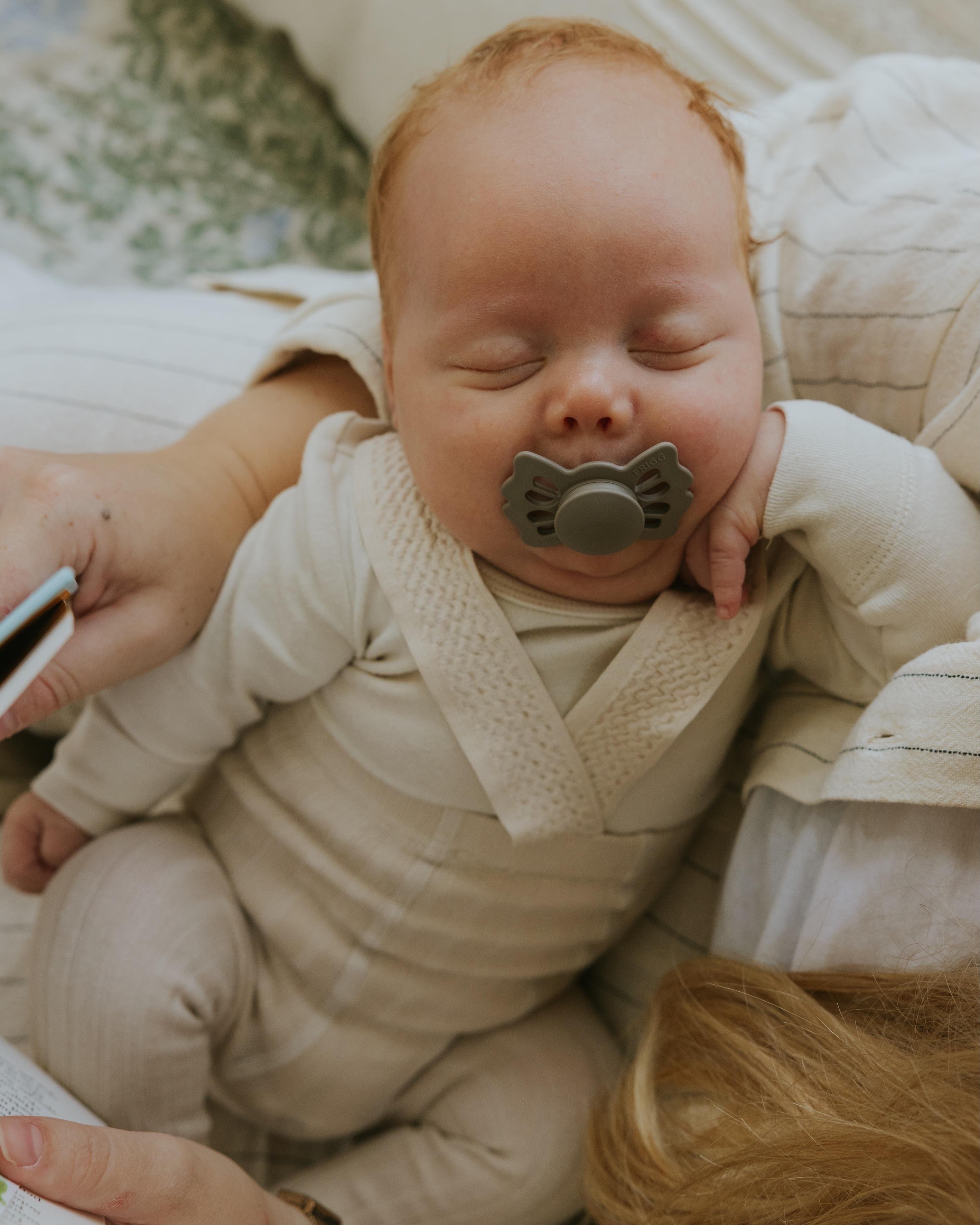 FRIGG Lucky Silikon Emzik - Portobello