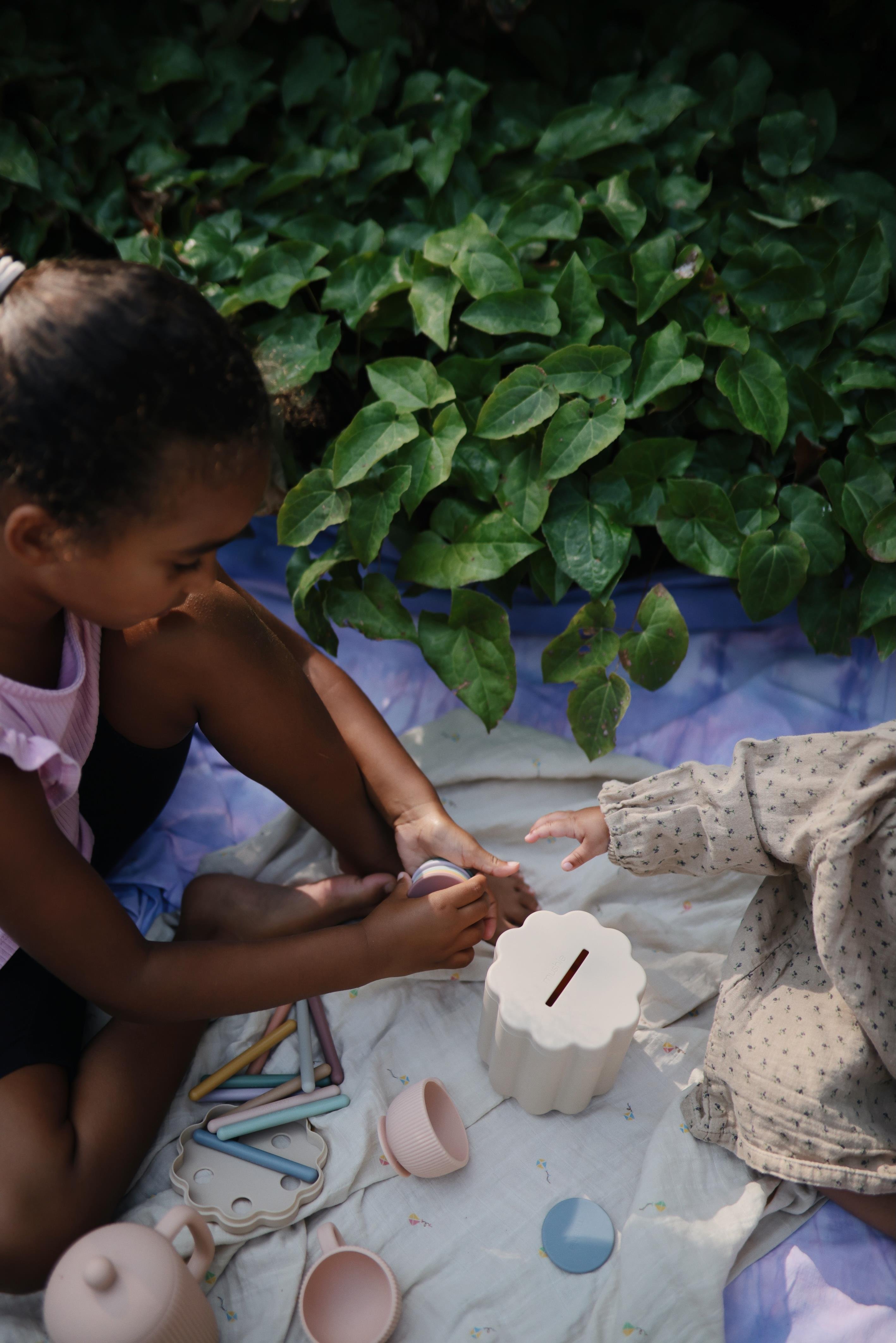 Mushie Coin & Tube Eşleştirme Oyunu