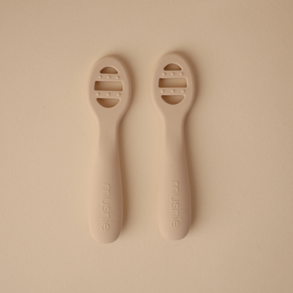 Mushie First Feeding Kaşık Seti - Cambridge Blue/Shifting Sand