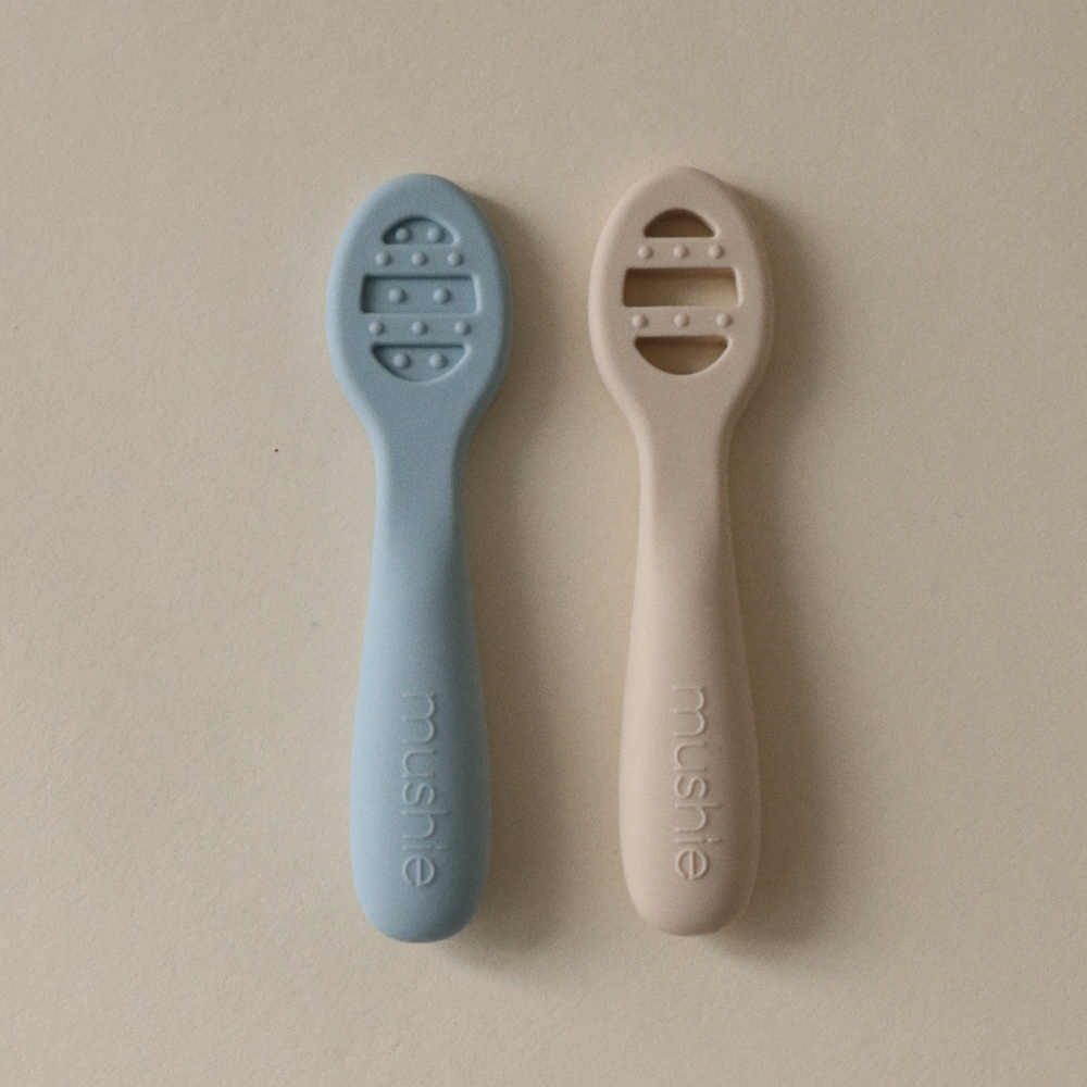 Mushie First Feeding Kaşık Seti - Cambridge Blue/Shifting Sand